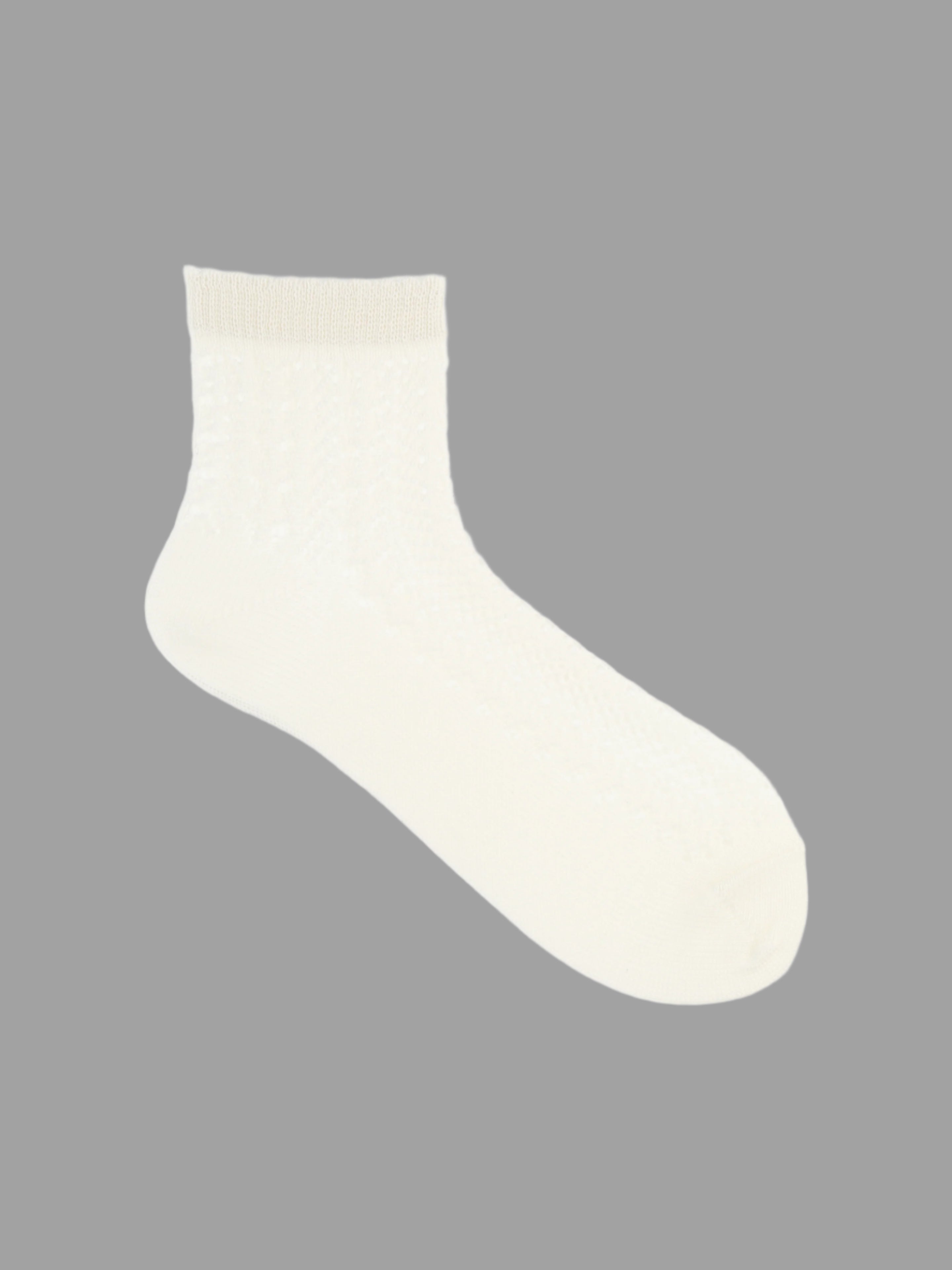 Tabio Irmack Mesh Ankle Socks, white with classic lace pattern, side view. Ideal for a feminine, elegant style.