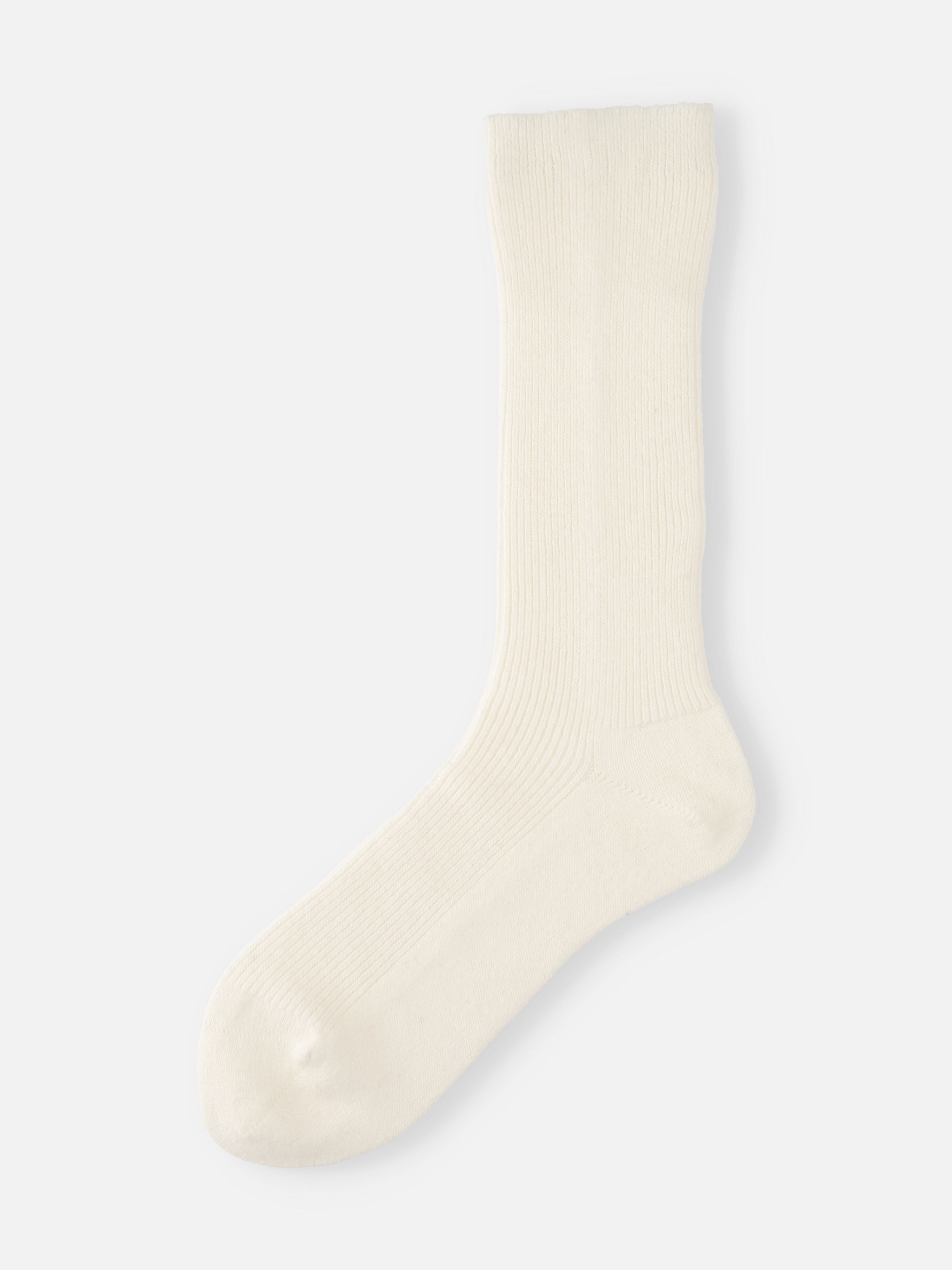 Tabio Angora Ribbed 3/4 Socks in ivory, featuring a soft ribbed texture and an elegant, cozy design.