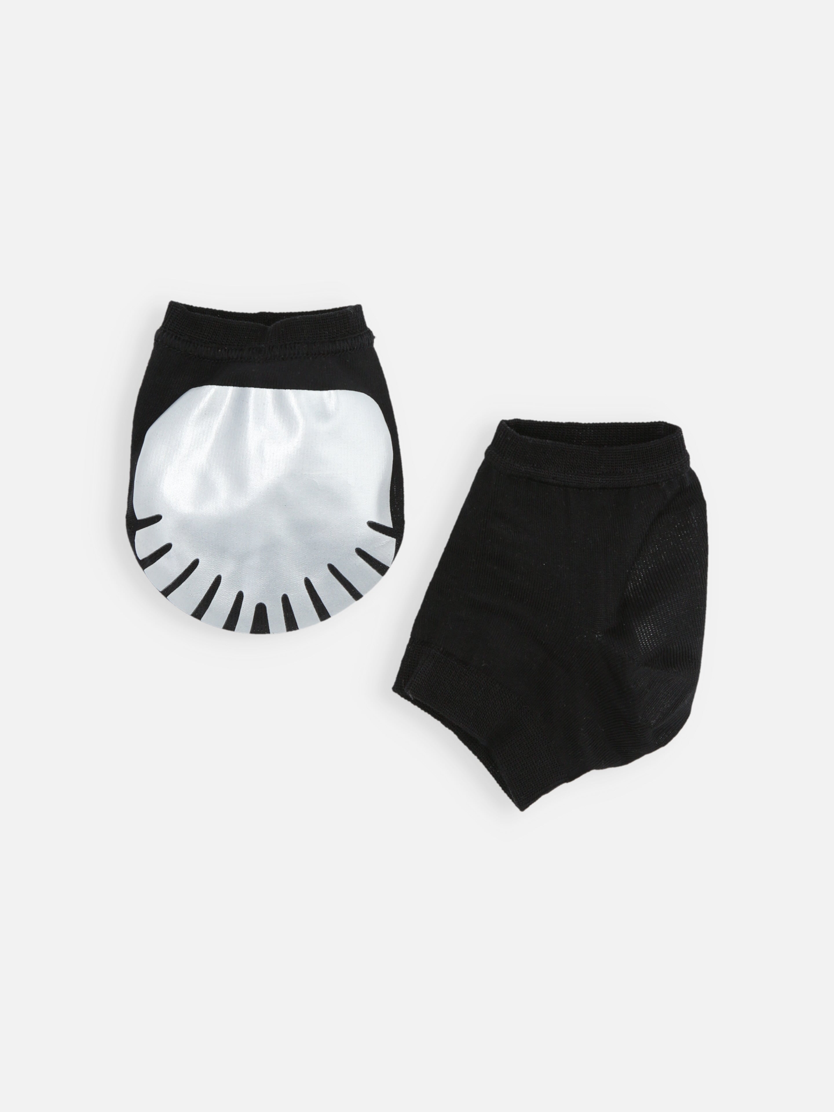 Tabio Moisture Heel Care Band front and back view, black/ecru, 69% cotton, designed for intensive foot hydration and repair.