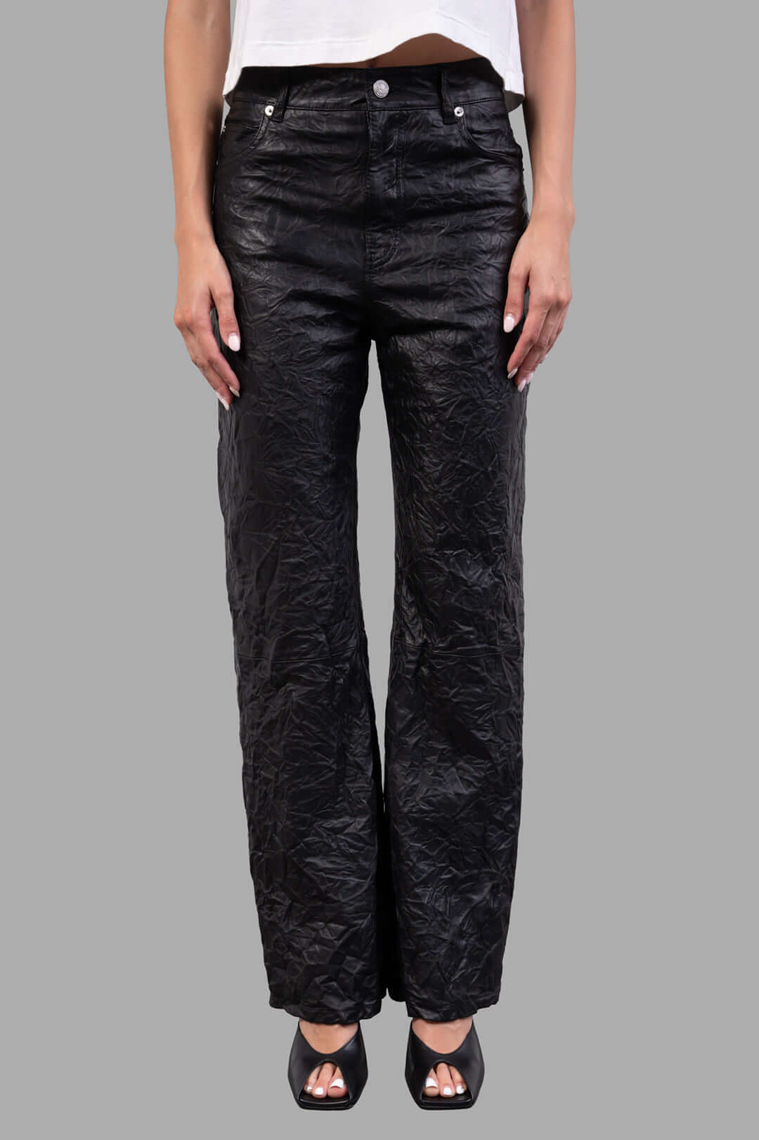 Zadig & Voltaire Evy Leather Trousers in black crinkled leather, featuring a flattering fit and front zipper closure.