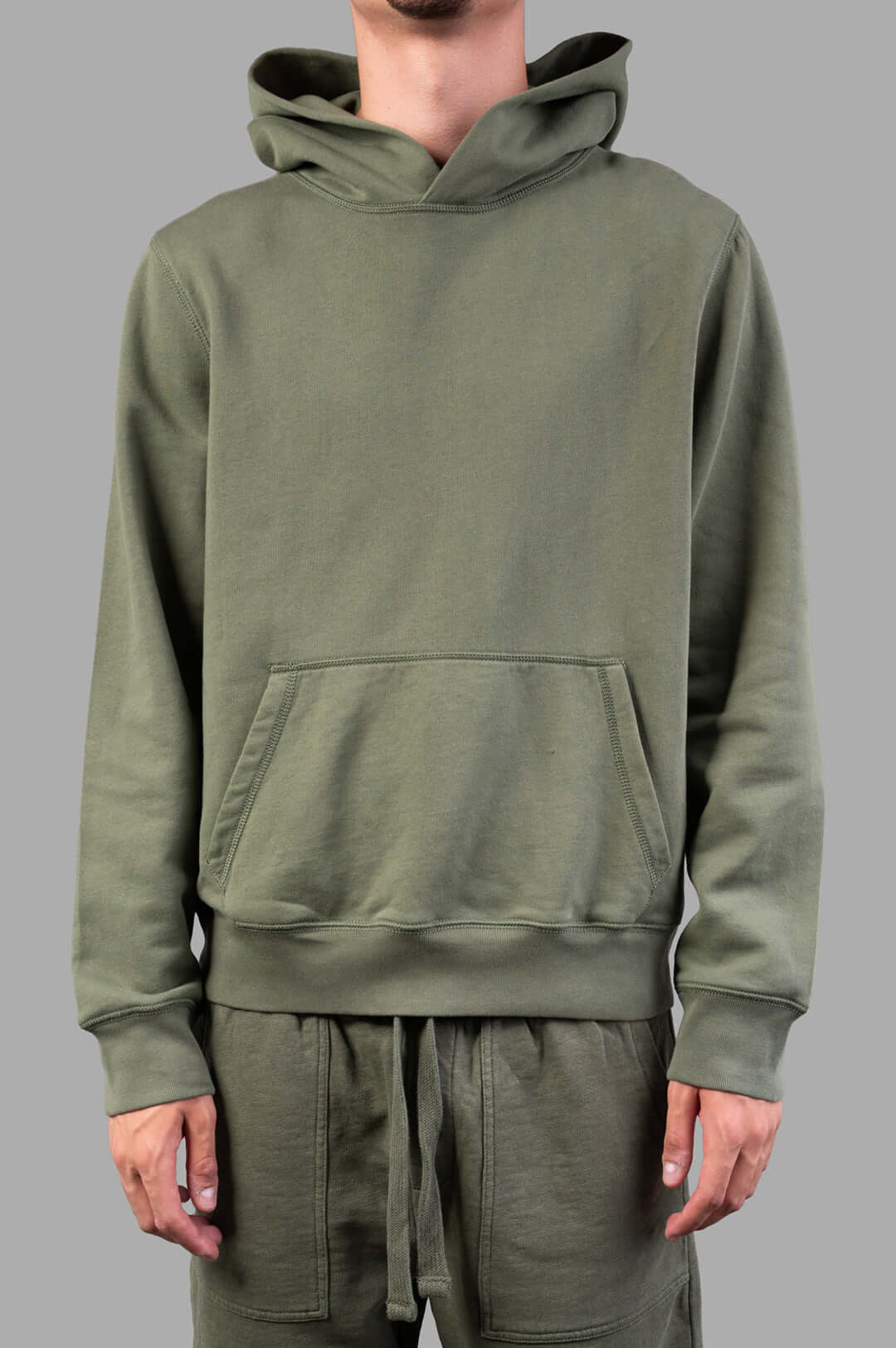 Zadig & Voltaire Sanchi Sweatshirt, green long-sleeve hoodie featuring a front pocket and casual fit, ideal for comfort.