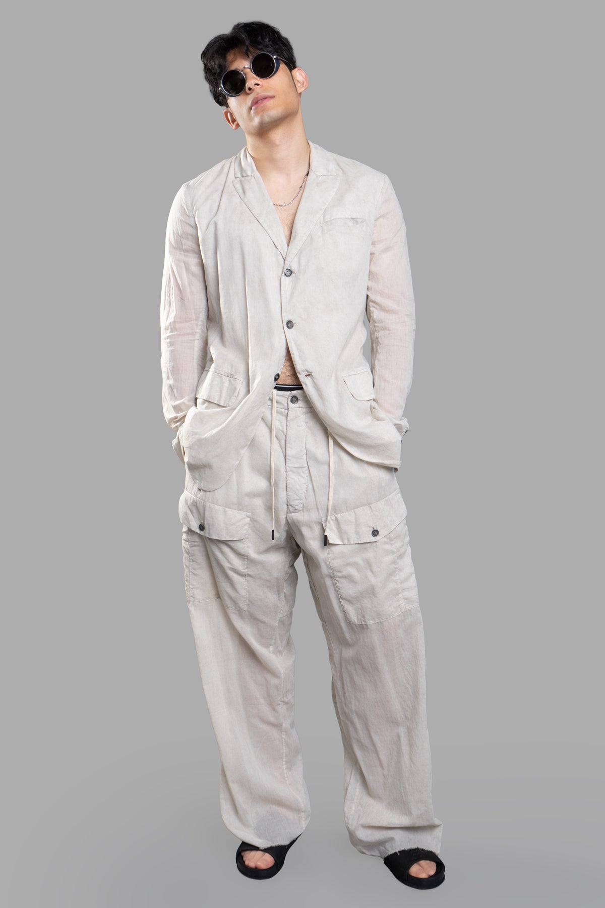 Masnada Lightweight Blazer in Moon color, front view, single-breasted with contrasting buttons and side flap pockets.