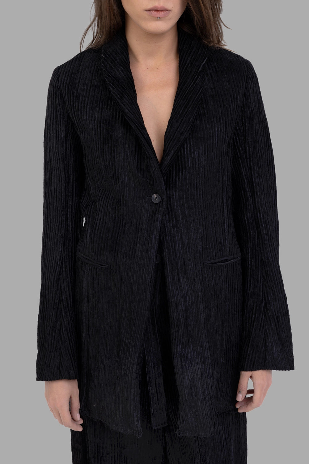 Masnada women ribbed velvet blazer in black, front view, notch lapel and welt pockets