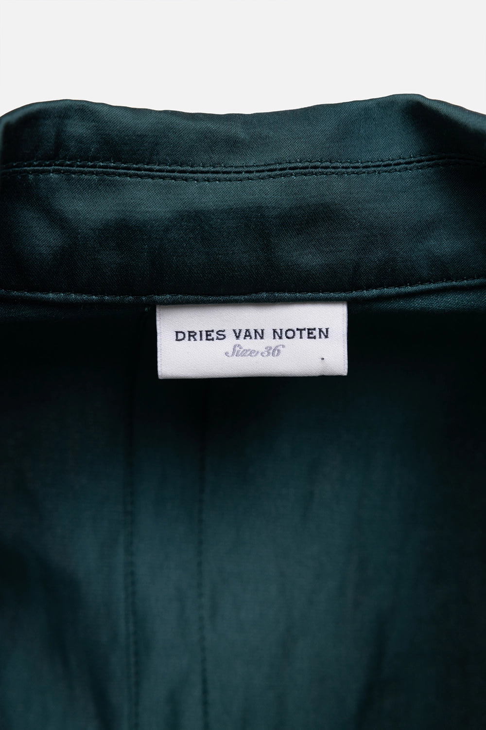 Pre-owned Dries Van Noten blazer in dark green, neck label close-up, size 36 woven tag