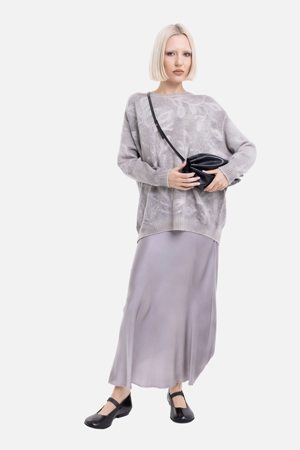 Avant Toi women's sweater in Grey, on-model full-length view, ribbed cuffs and oversized fit