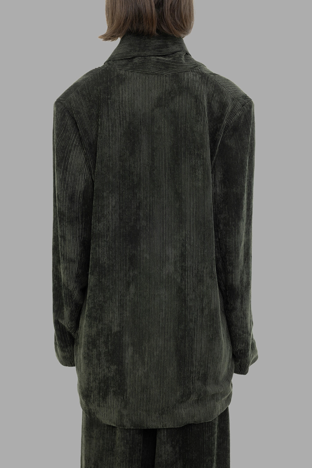 Gentry Portofino women corduroy blazer in Mastice, back view, vertical wales with soft sheen