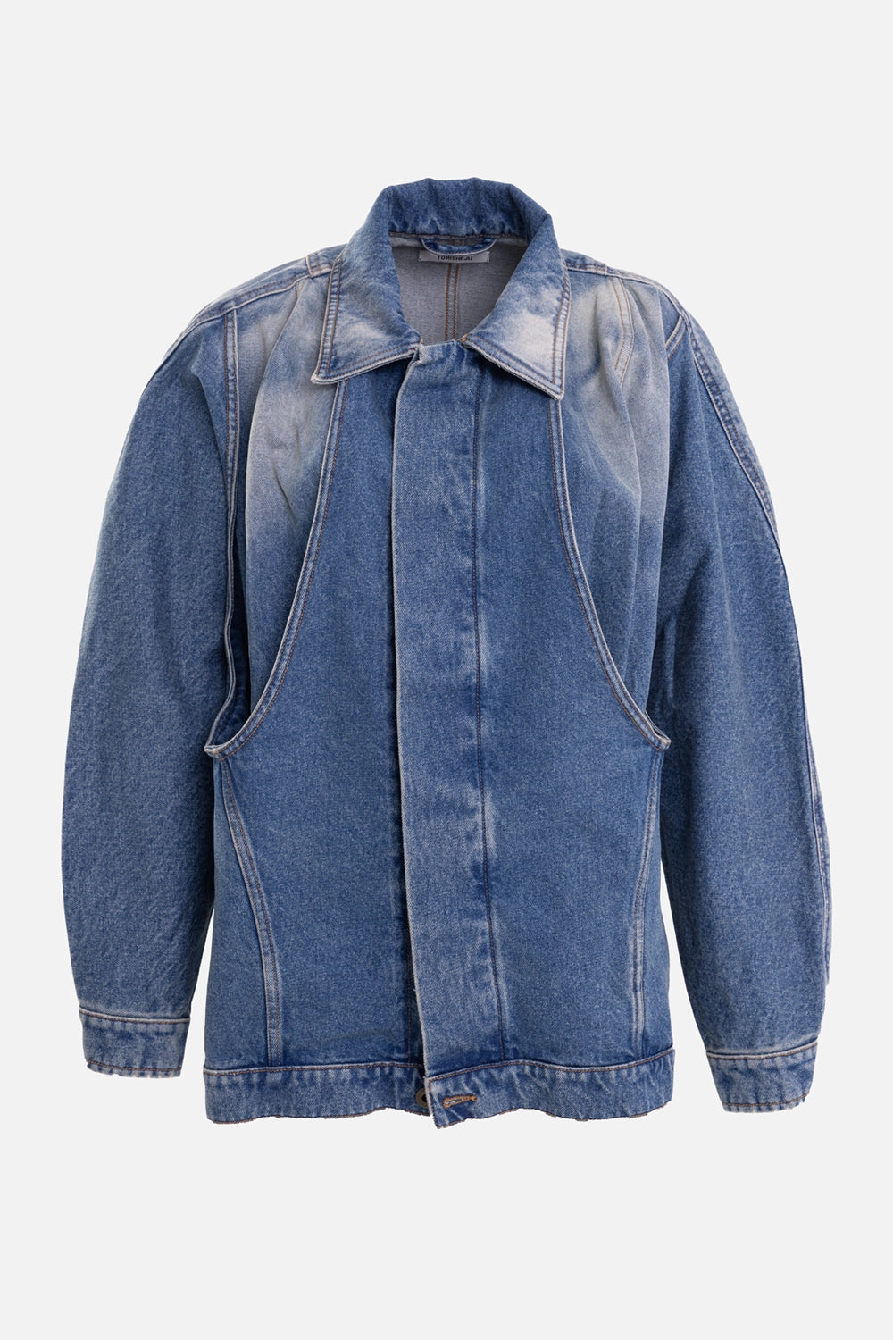Torishéju women's denim jacket in blue, front view, pointed collar and raised curved seams