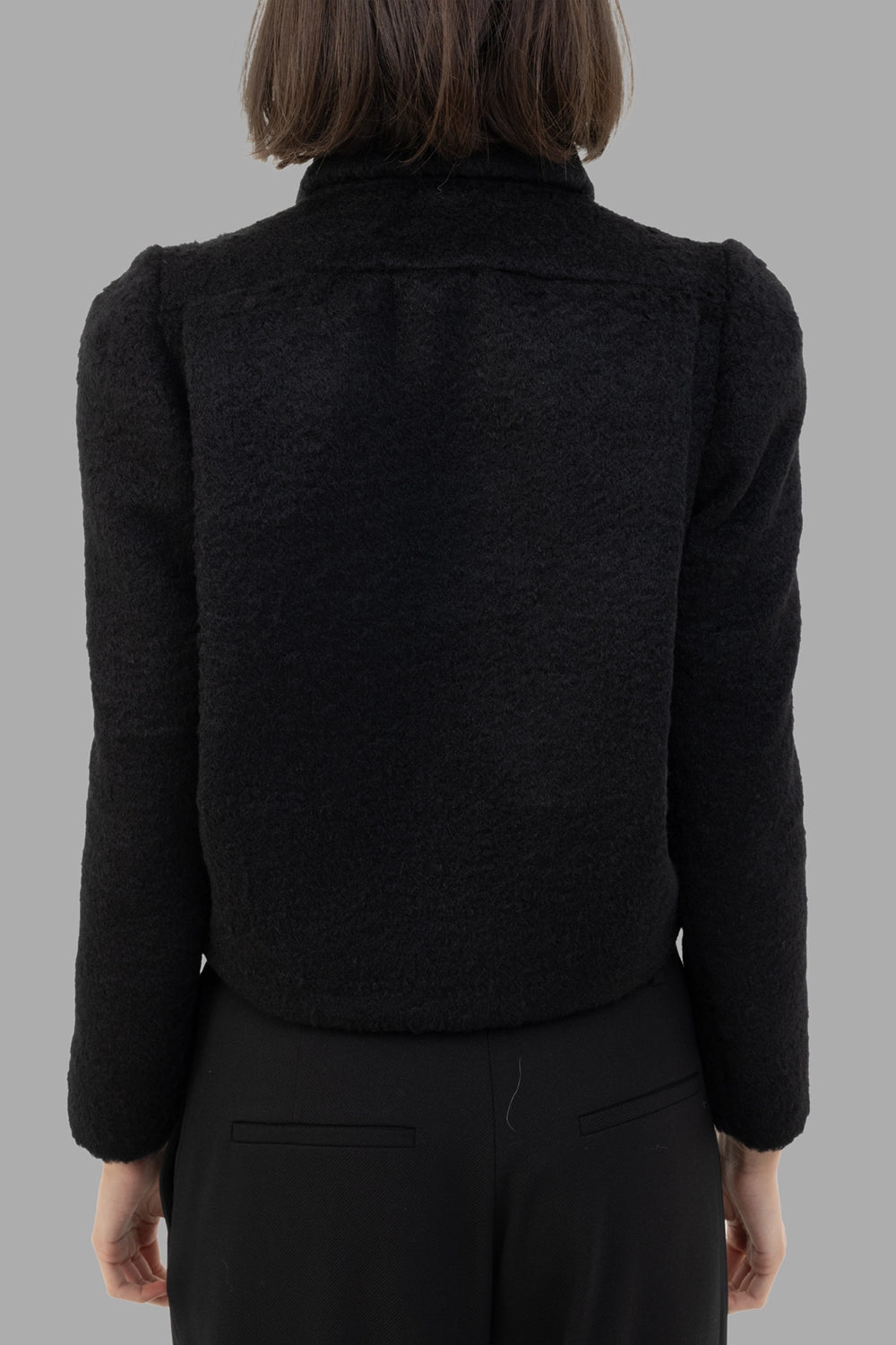 Des Phemmes women fitted hunter jacket in Noir, back view, cropped length with lightly structured shoulders
