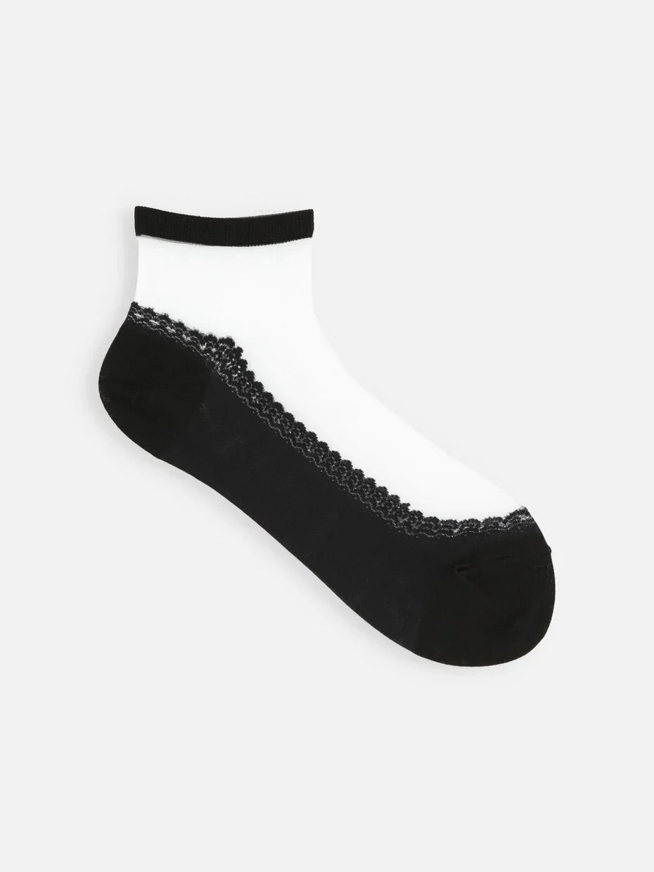 Tabio Front Tulle Ballerina Ankle Socks, black lace edge, side view, perfect for ballet shoes or pumps, nylon-cotton blend.
