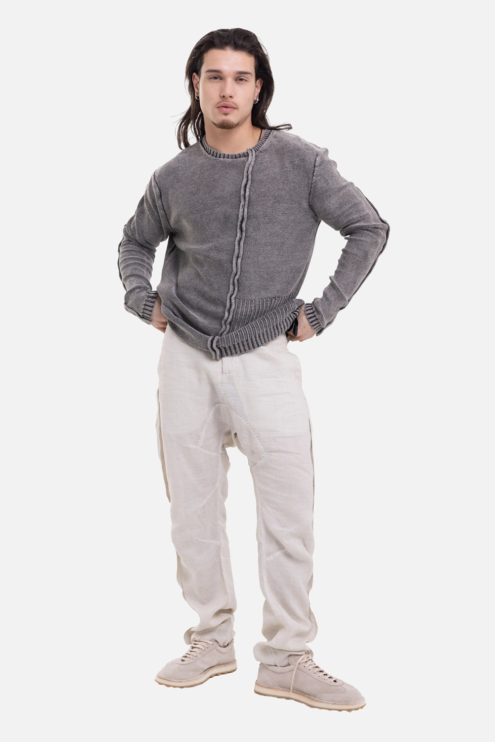 Masnada men's sweater in ash grey, on-model full-length view with ribbed cuffs and asymmetrical hem