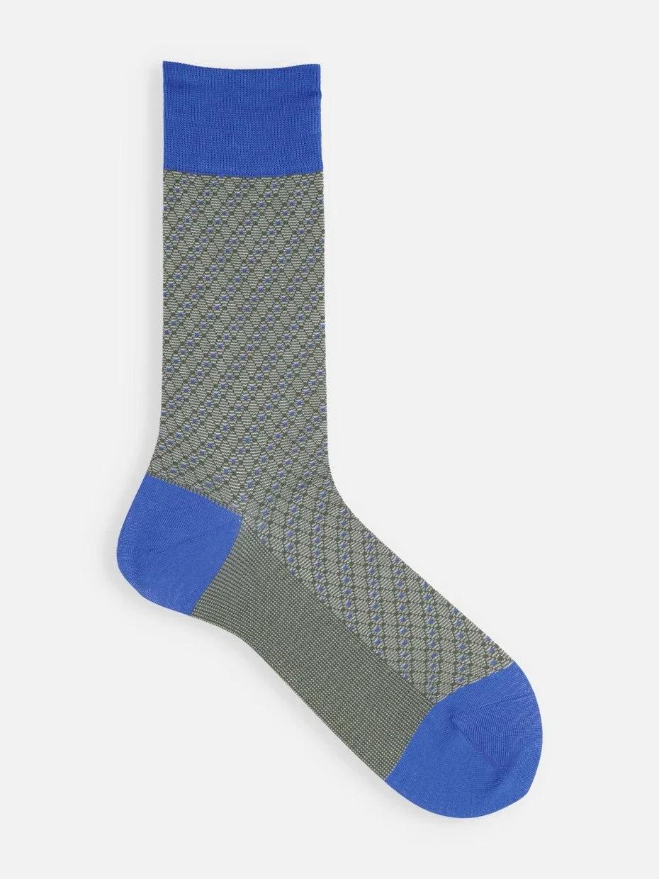 Tabio Jacquard Diamond Rhombus Socks in a blend of dark green and blue with a textured, three-dimensional pattern.