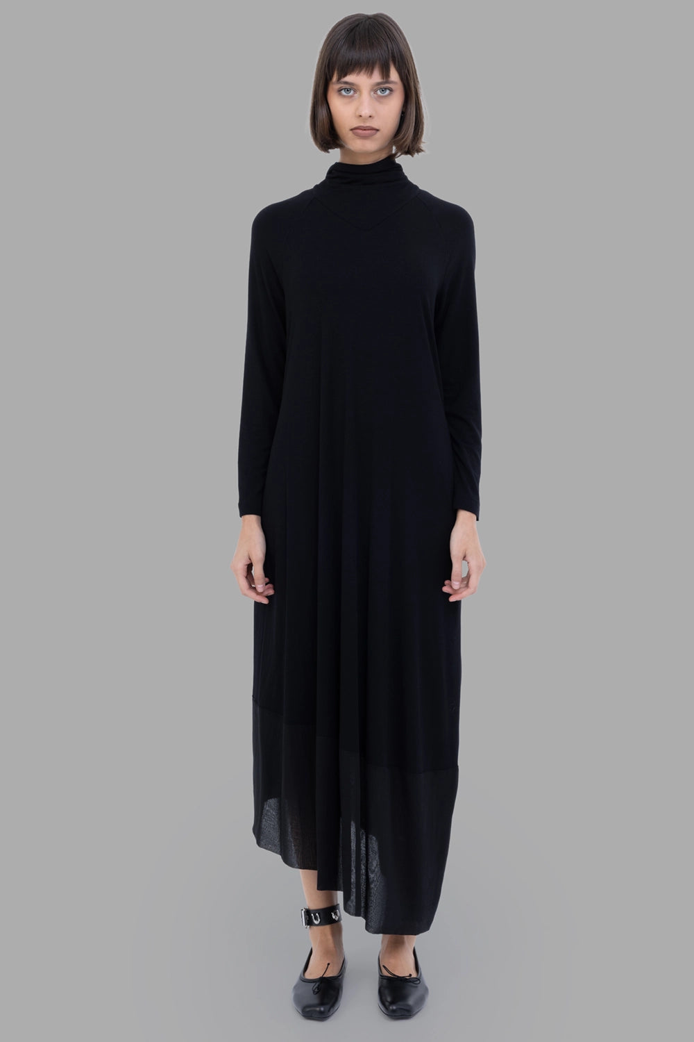 Gentry Portofino women jersey maxi dress in Nero, front view, mock neck and sheer hem panel