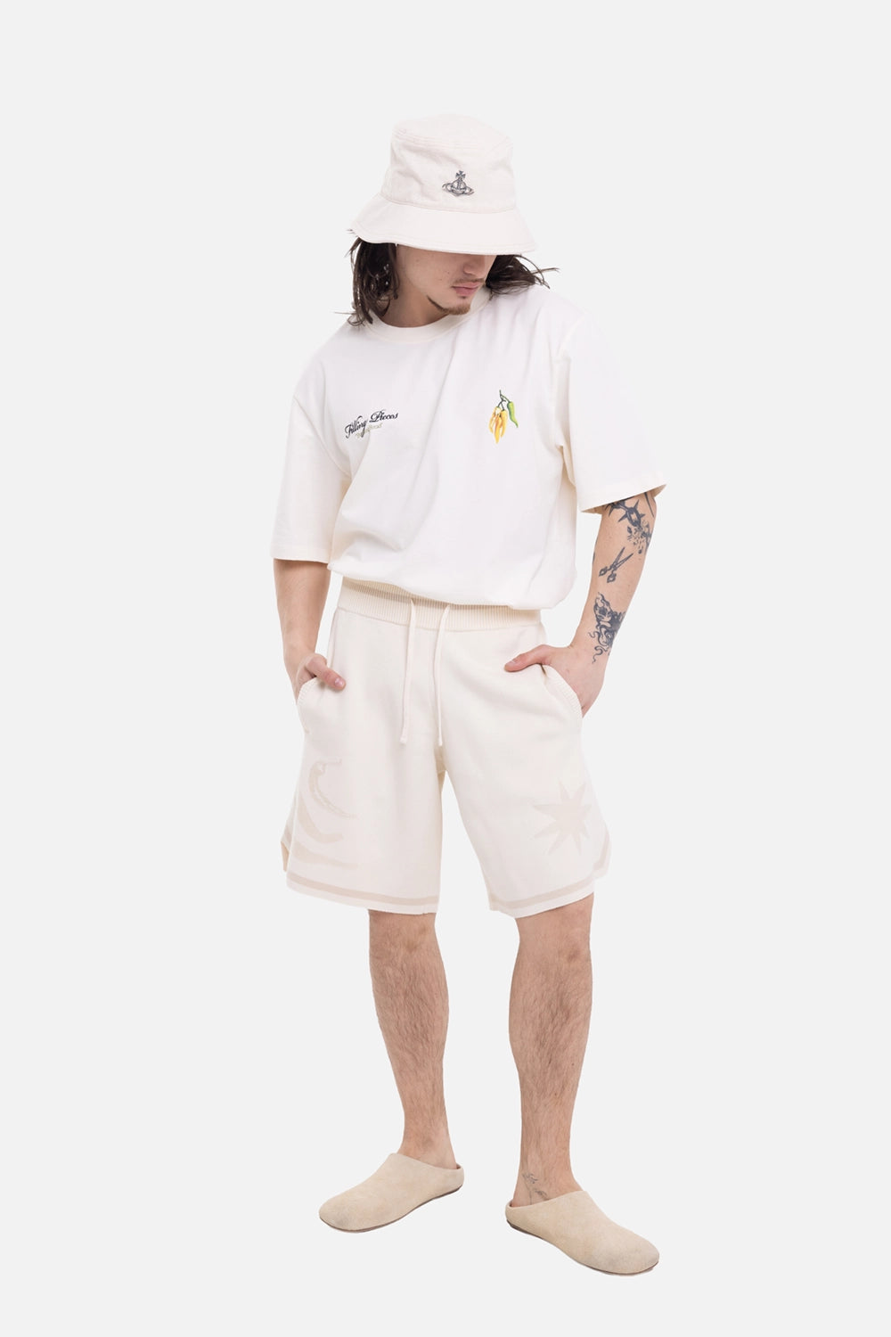 Filling Pieces unisex Knit Shorts Breaking Bread in Antique White, on-model full-length with side pockets