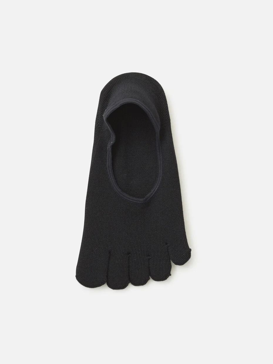 Tabio Lyocell Full Cover Toe Socquette in black, top view showcasing five-toe design and non-slip heel grip.