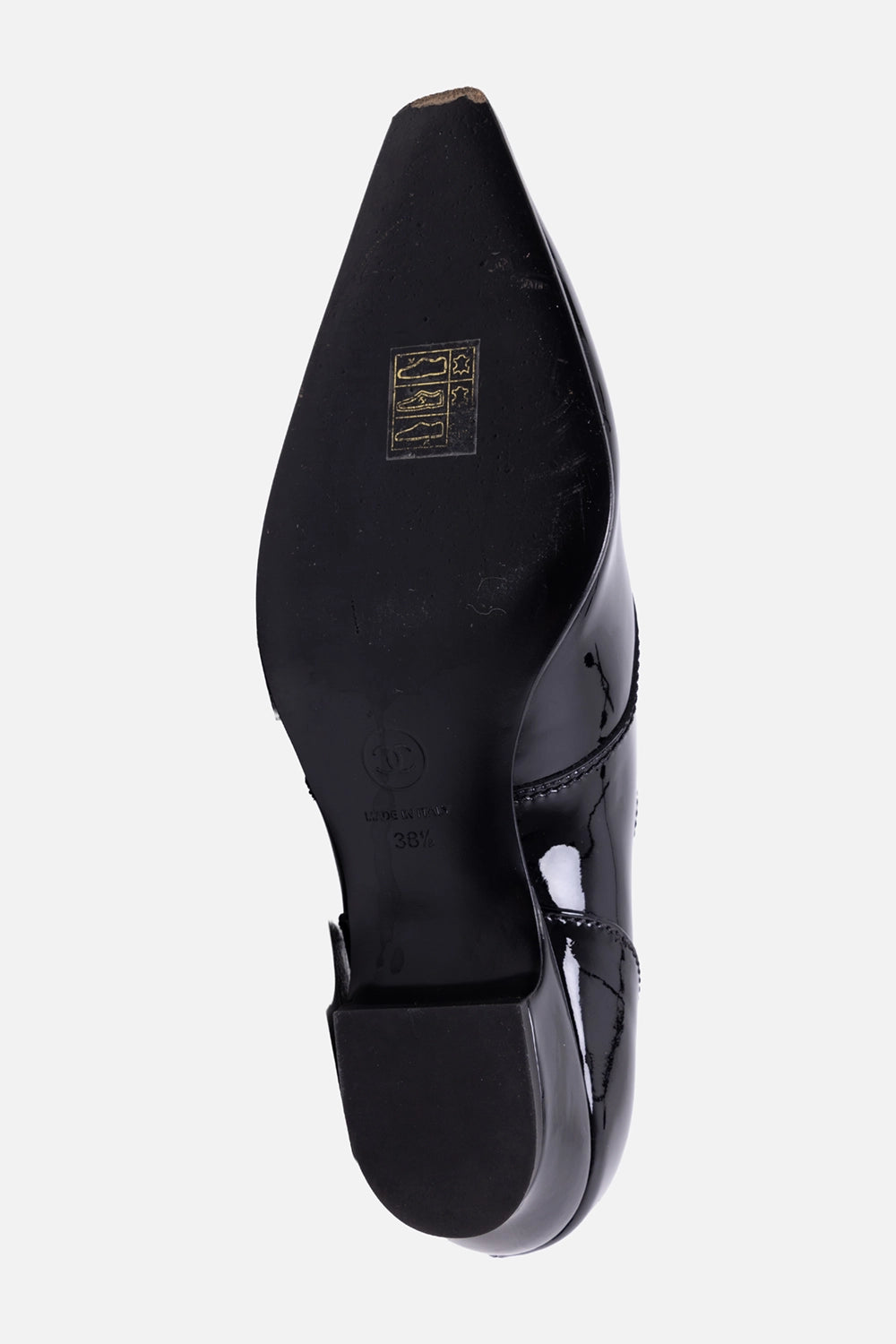 Pre-owned Chanel womens oxfords in black, sole view, smooth outsole with size marking and gold stamp detail