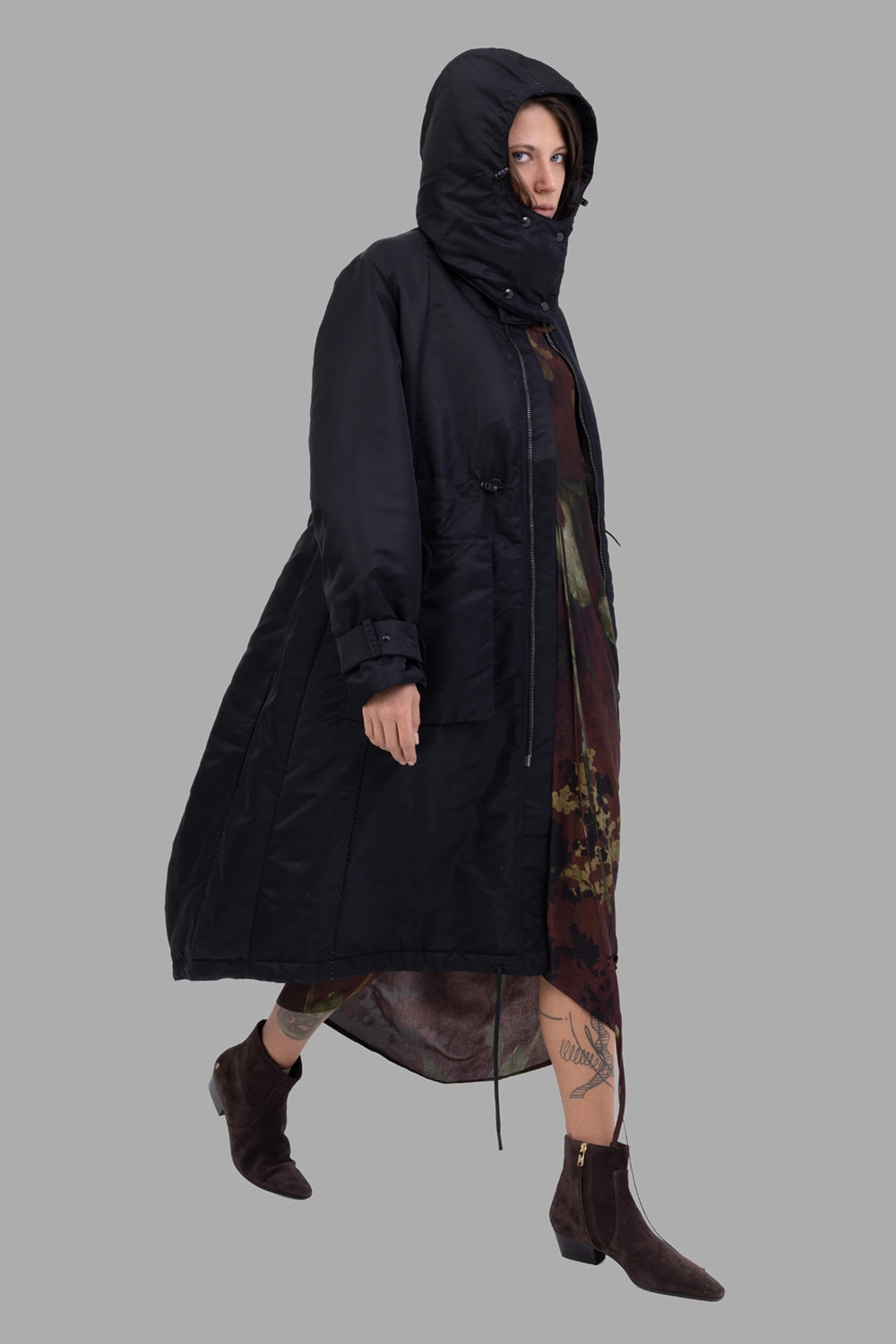 Masnada women parka in black, on-model full length, padded hood and large flap pockets
