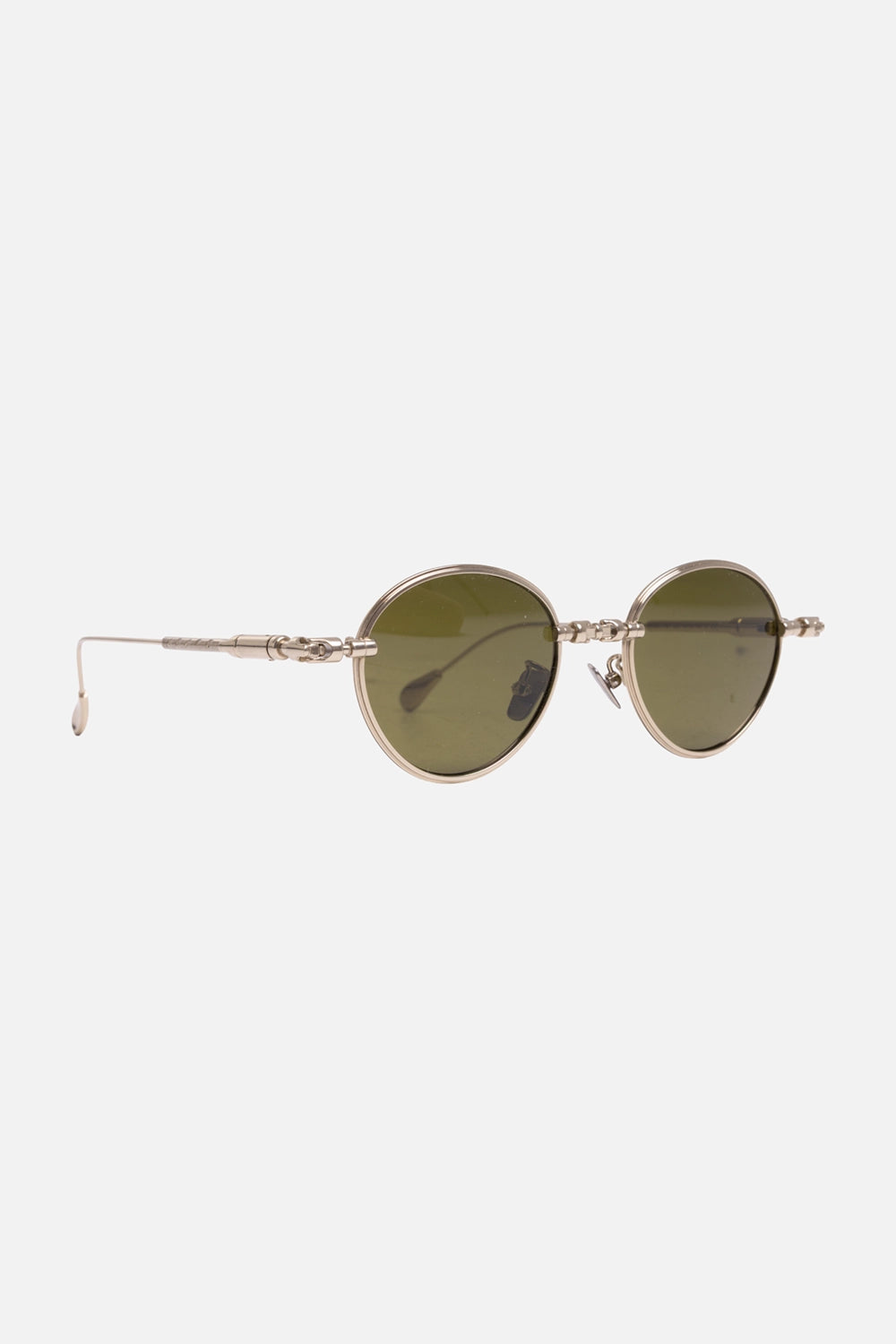 Kuboraum unisex round sunglasses in gold, 3/4 view, slim metal temples and nose pads