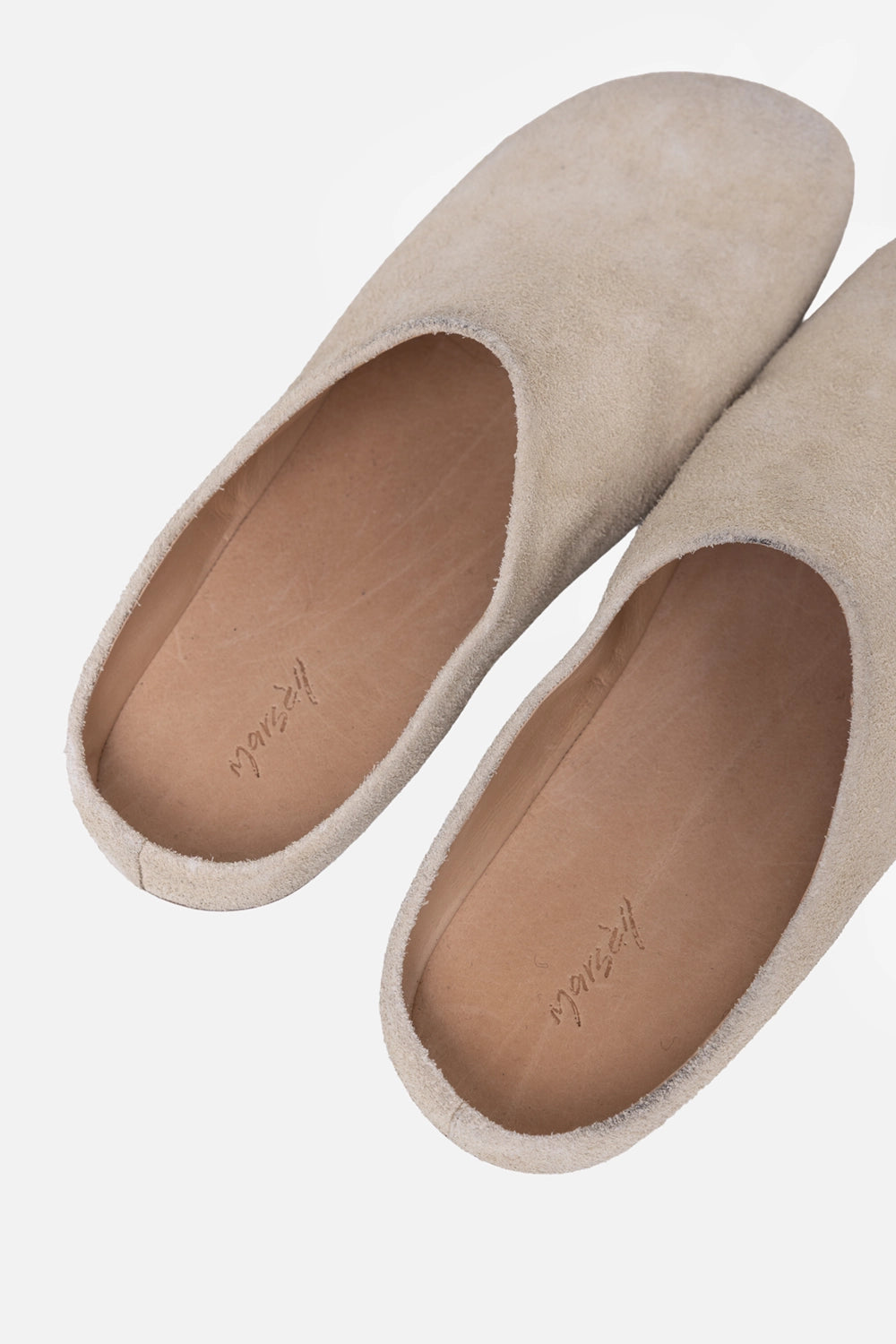 Marsèll men’s sabot mules in biscotto, 3/4 view, tan insole with stamped logo
