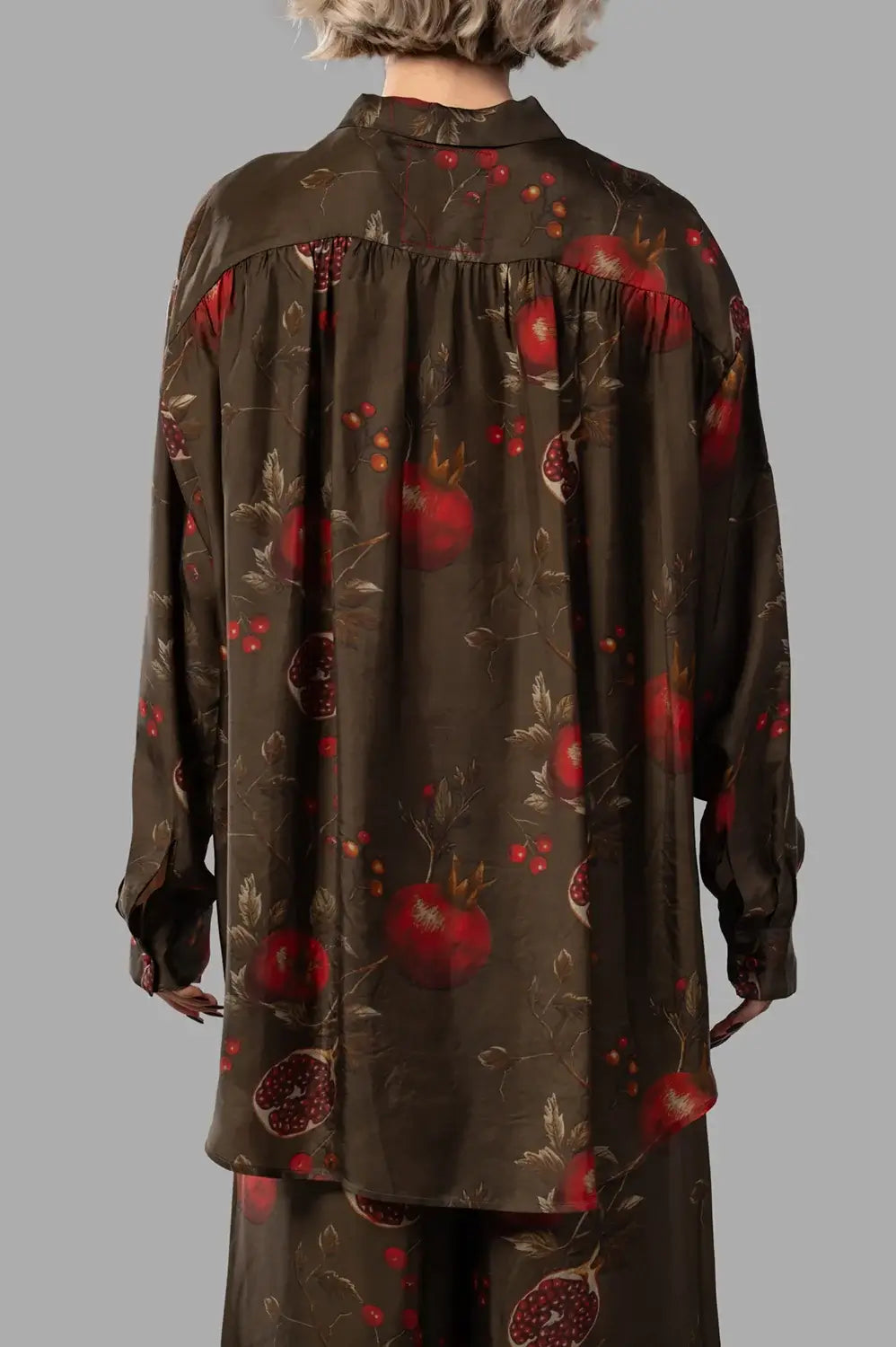 UMA WANG shirt in brown/red, back view, gathered yoke and longline curved hem