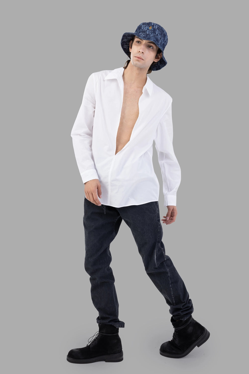 ATTACHMENT shirt in white, full length on model, deep V open front and relaxed fit