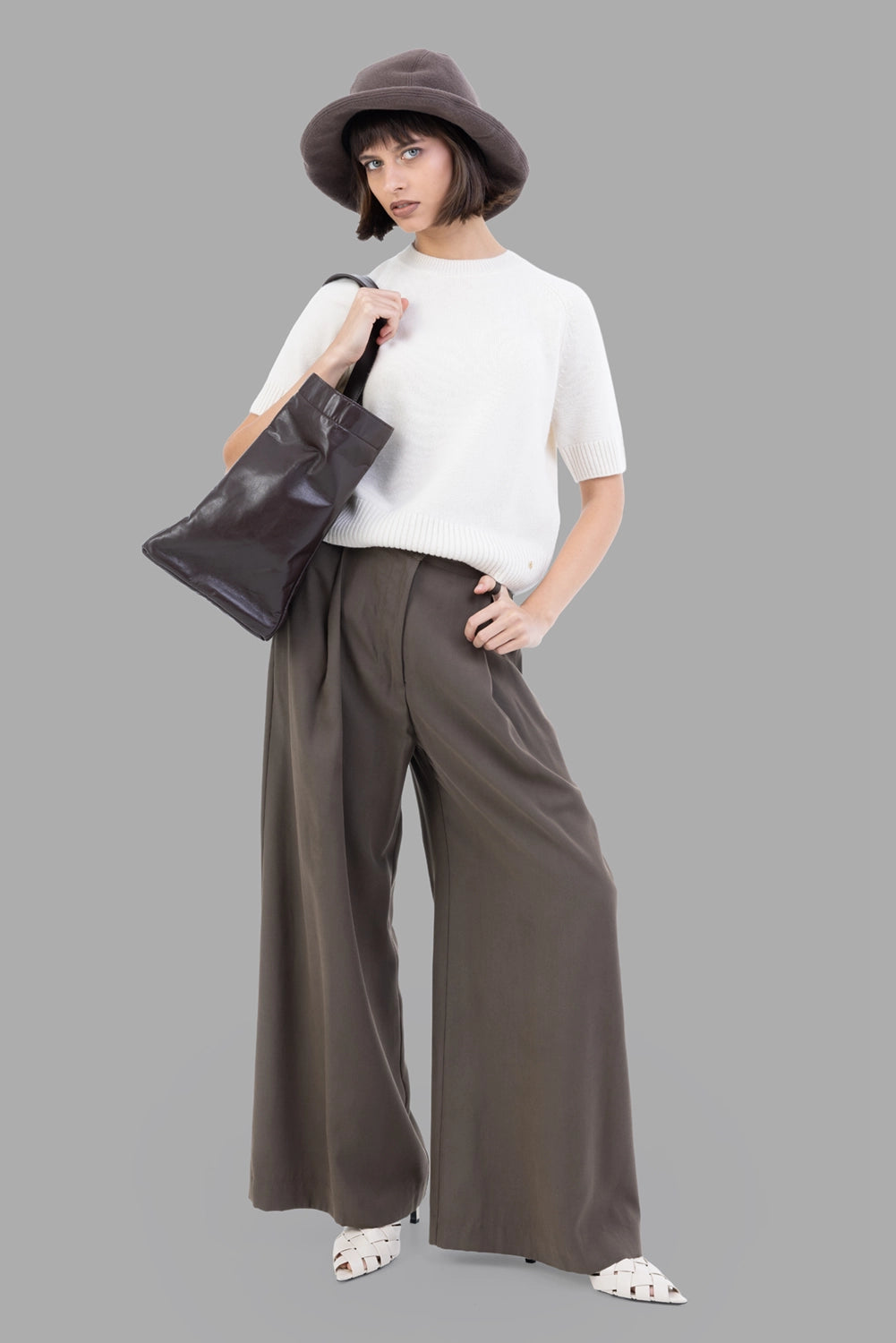 ANINE BING women short-sleeve cashmere sweater in ivory, on-model full length, boxy fit with ribbed hem