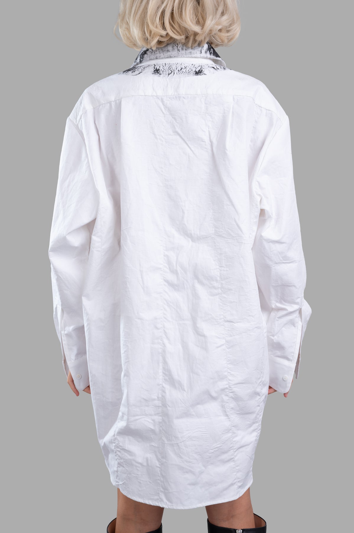 Giovanni Cavagna Printed Shirt Dress in white, showcasing the back view with a relaxed fit and soft cotton texture.