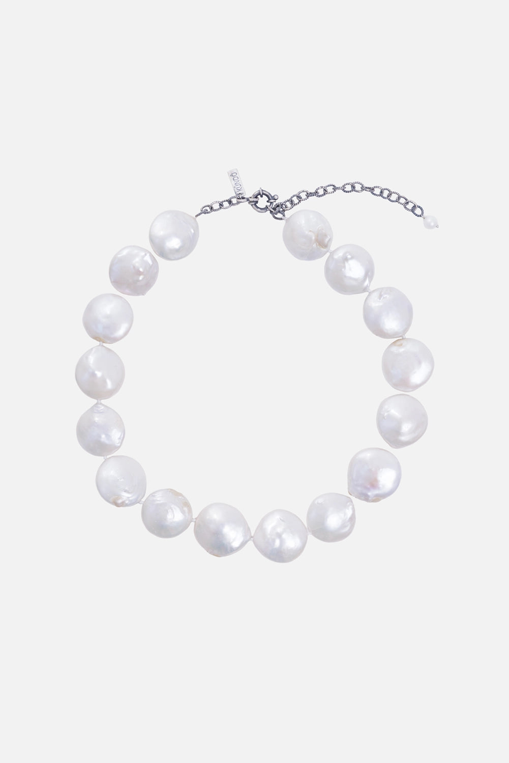 KUNDO unisex Tana pearl necklace in pearl white, front view with oversized irregular pearls and oxidized silver clasp