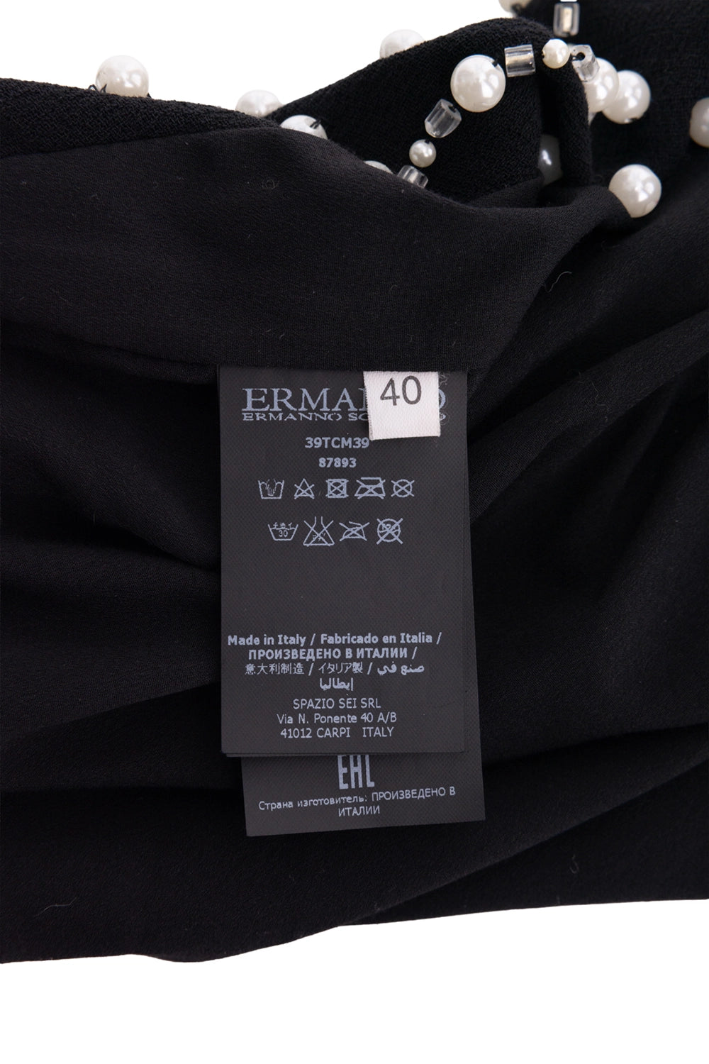 Pre-owned Ermanno Scervino women’s top in black, label close-up, size 40 brand tag with style code