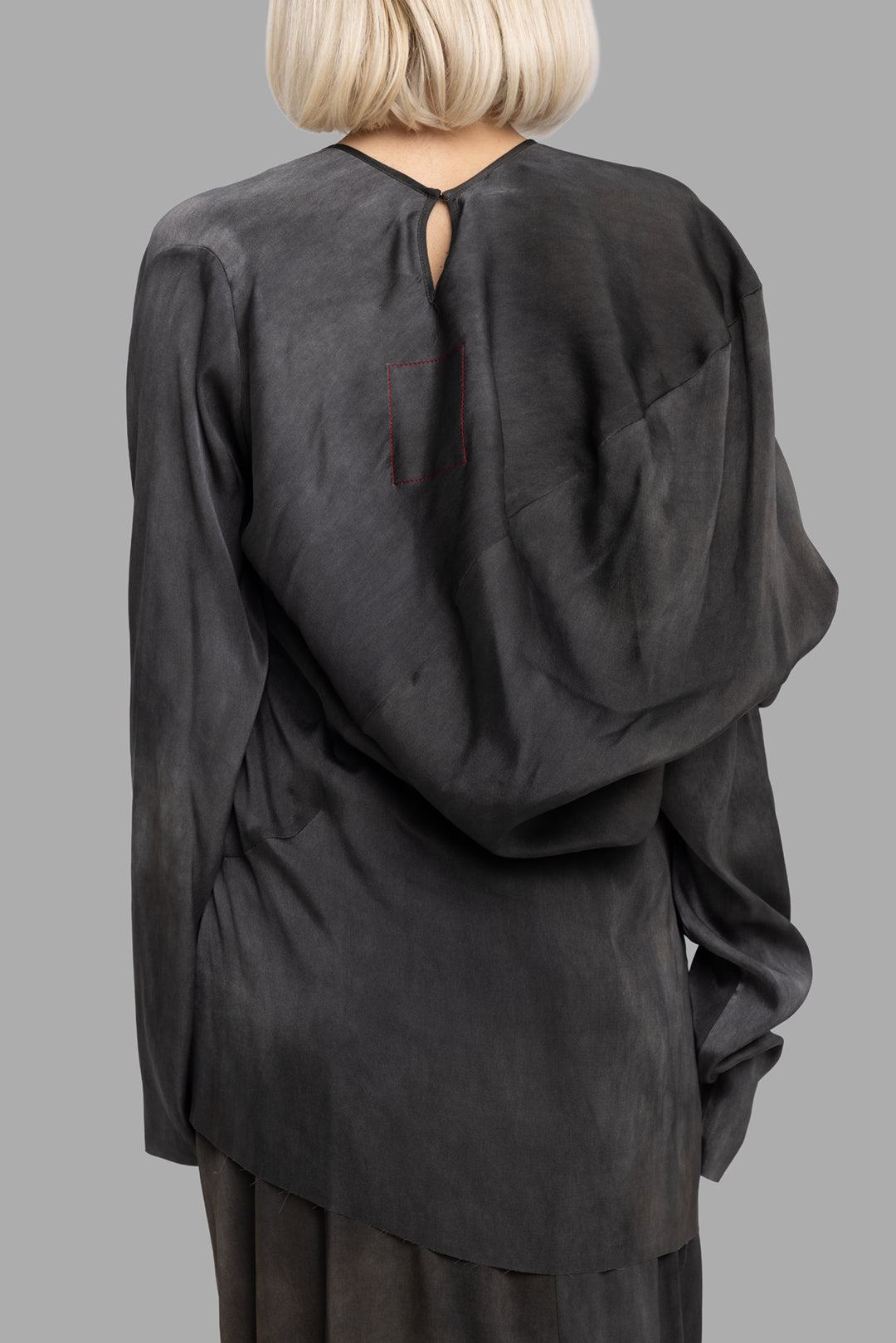 Uma Wang women's dark grey Tavella Trek silk top, back view showing keyhole fastening and soft asymmetric drape.