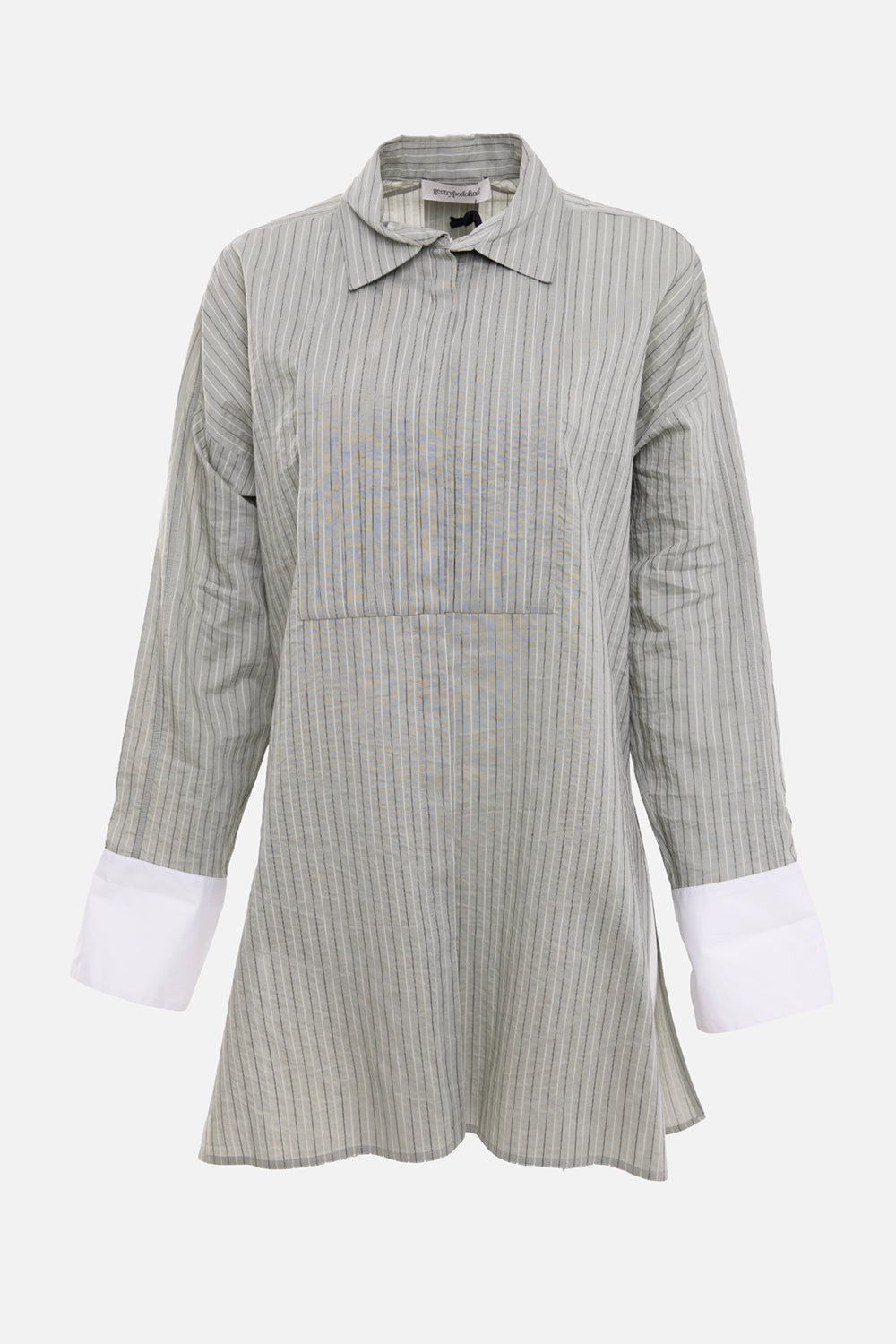 Siyu women's tunic shirt in sage and white, front view, pointed collar and oversized white cuffs