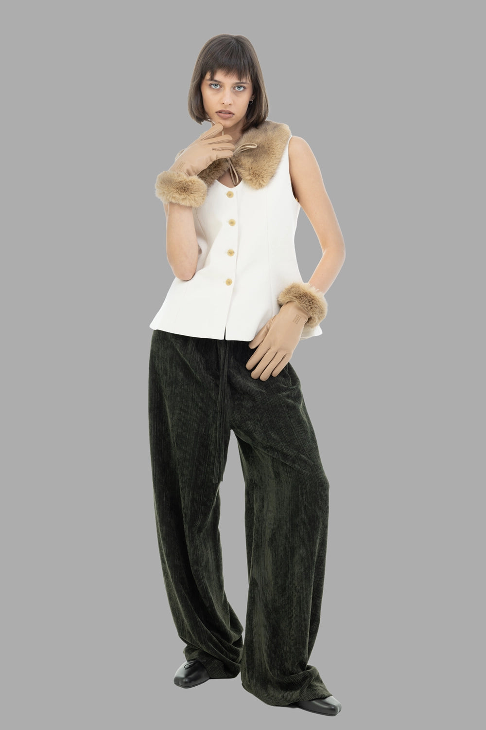 Gentry Portofino women velvet wide-leg trousers in Mastice, on-model full length, elasticated waist with drawstring