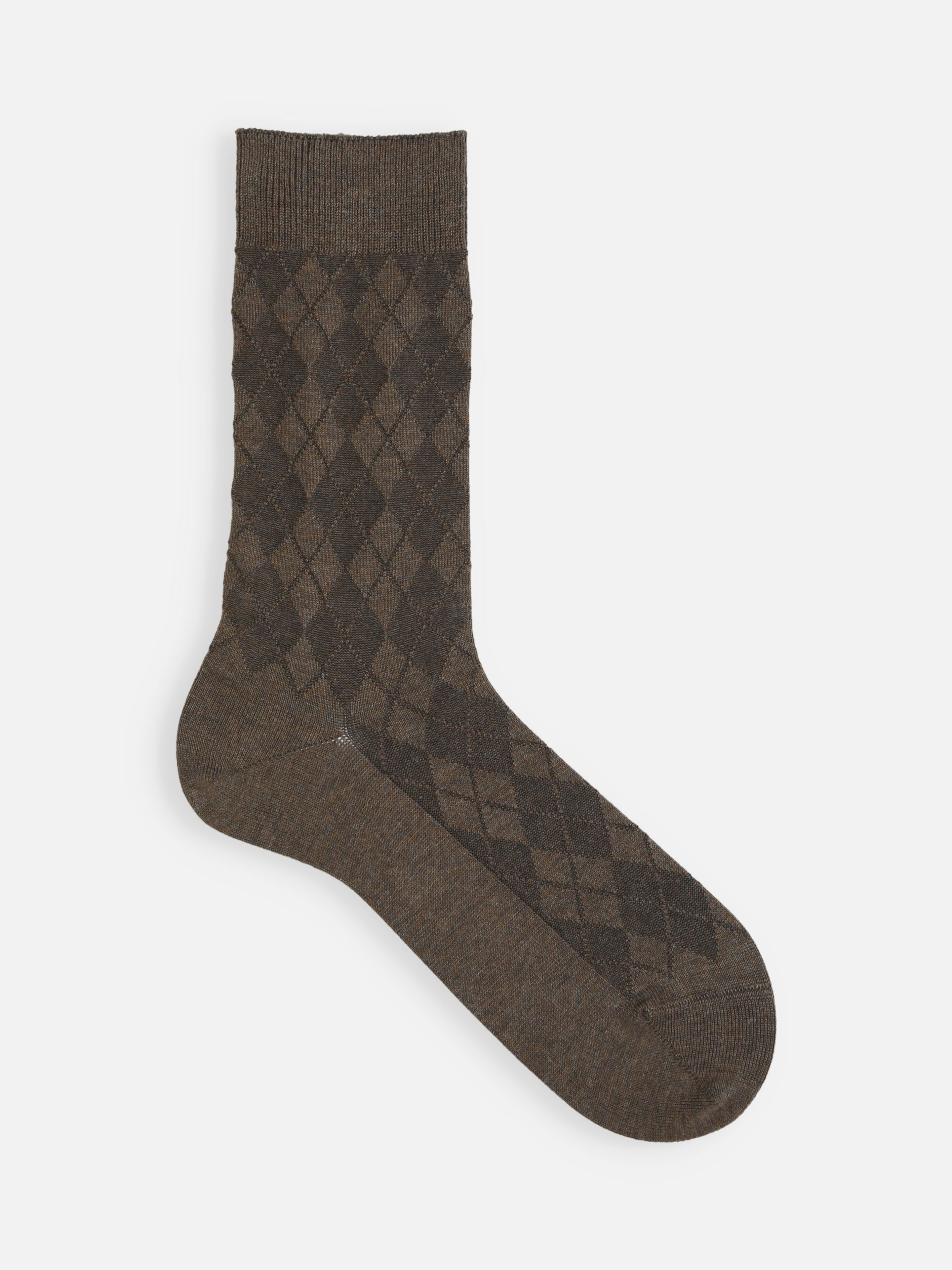Tabio Supima Cotton Diamond Socks in brown with a chic diamond pattern, featuring cushioning for comfort and a stylish.