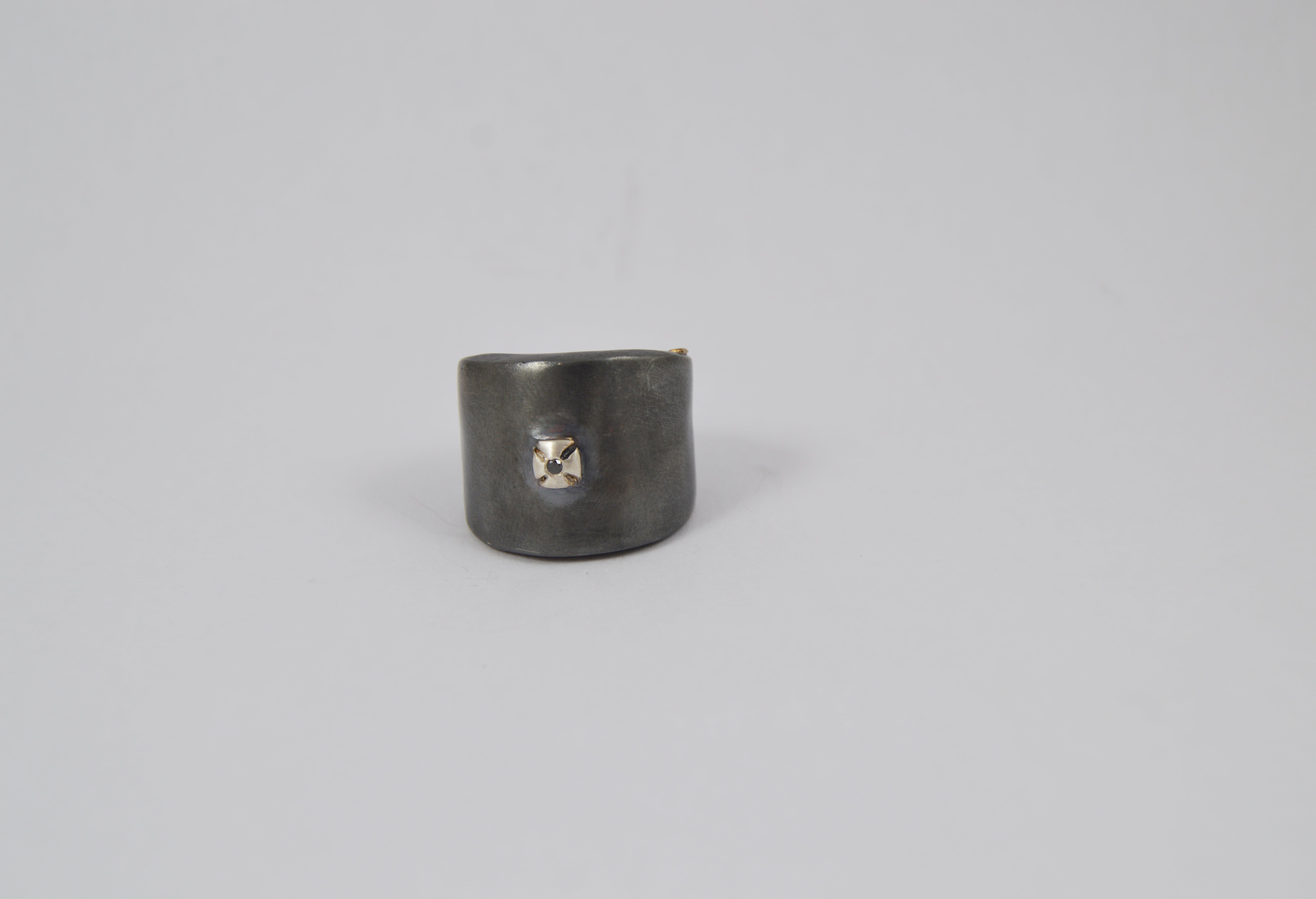 Rosa Maria Miva Ring front view, silver with black diamond, showcasing raw organic, handcrafted design.