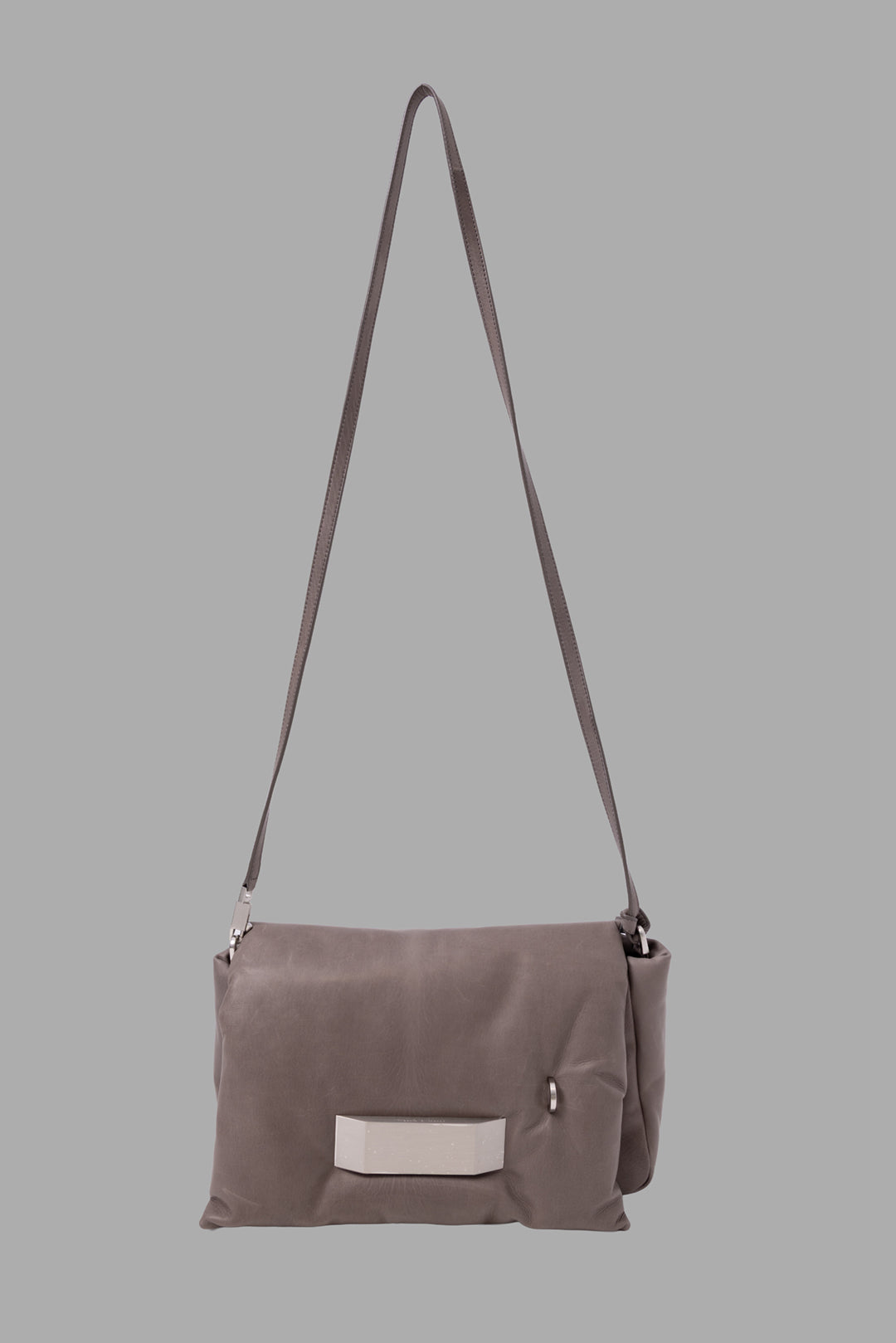 Big Pillow Griffin bag in Dust calf leather | Rick Owens