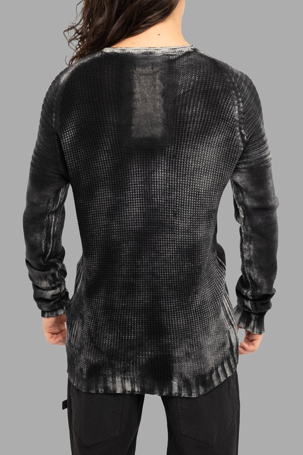 MD75 men’s leather-effect waffle-knit crewneck in black, back view, semi-sheer square insert and ribbed hem.