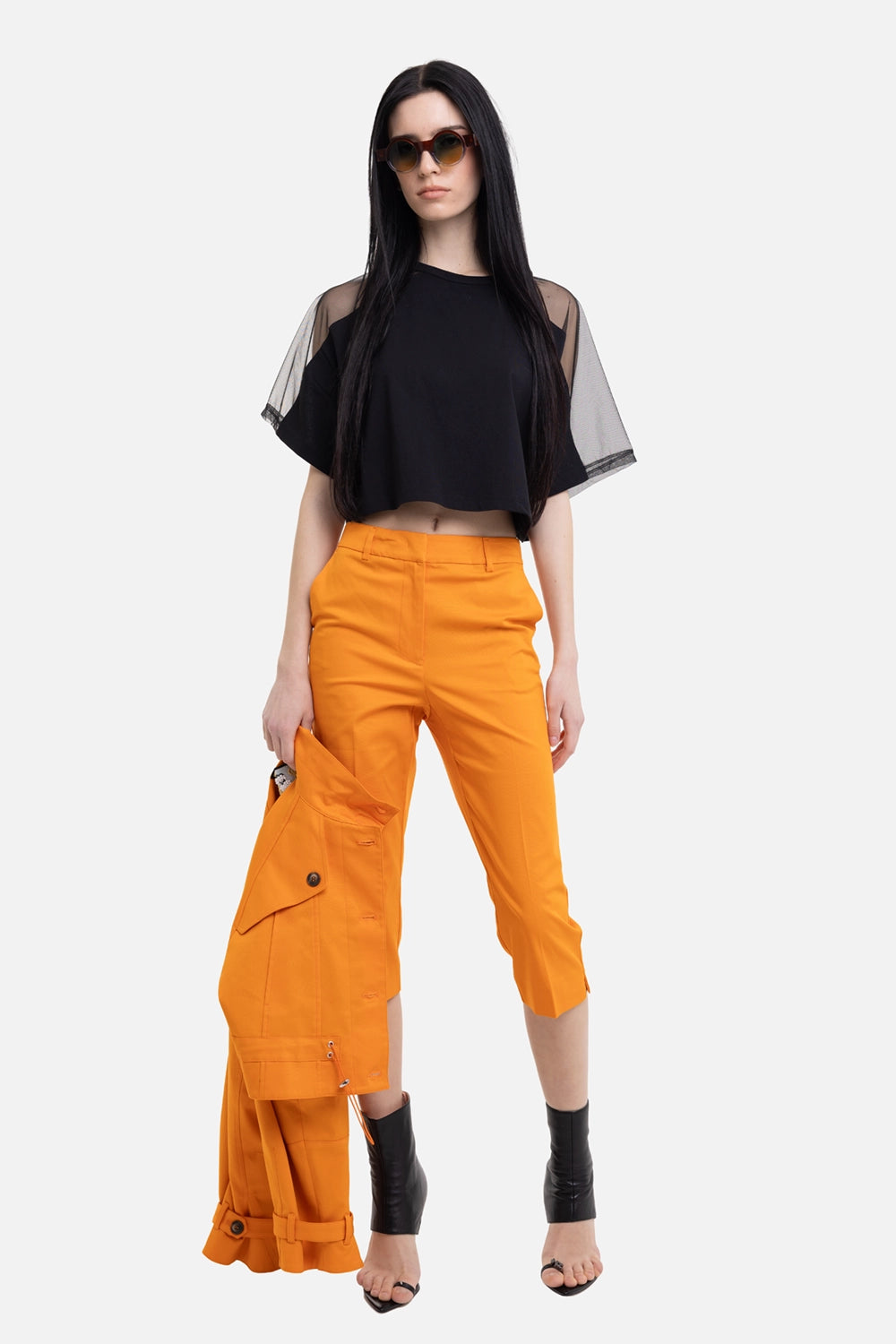 Sehnsucht Atelier women's cropped T-shirt in black, on-model full-length view, boxy cropped fit and sheer sleeves

