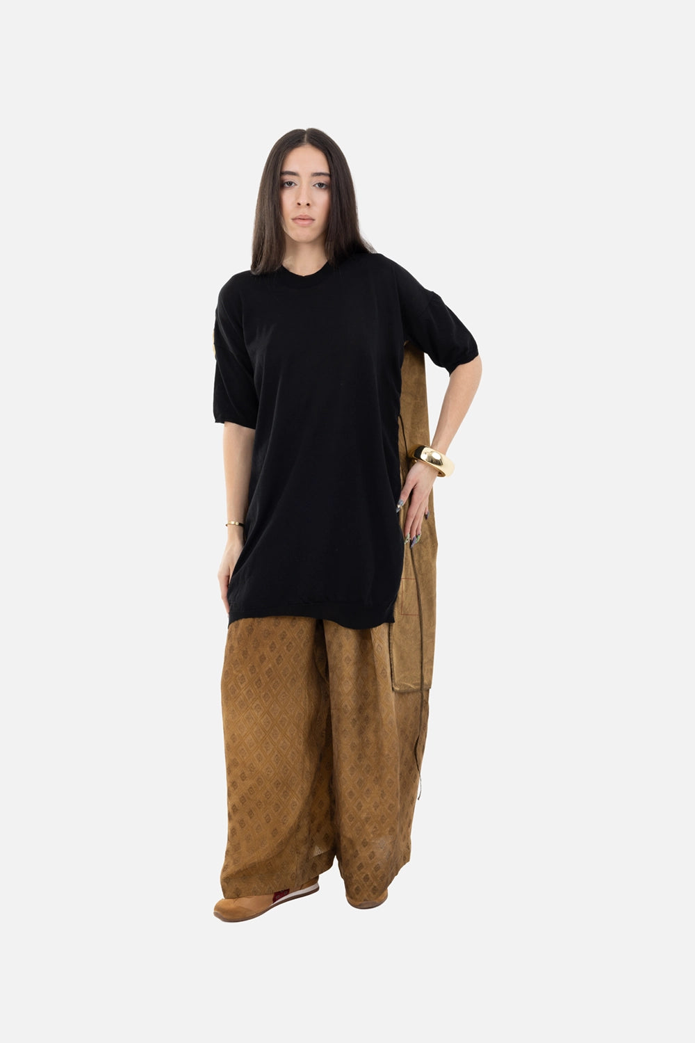 Uma Wang women's mini dress in black/mustard, on-model full-length, relaxed fit with contrast mustard back panel