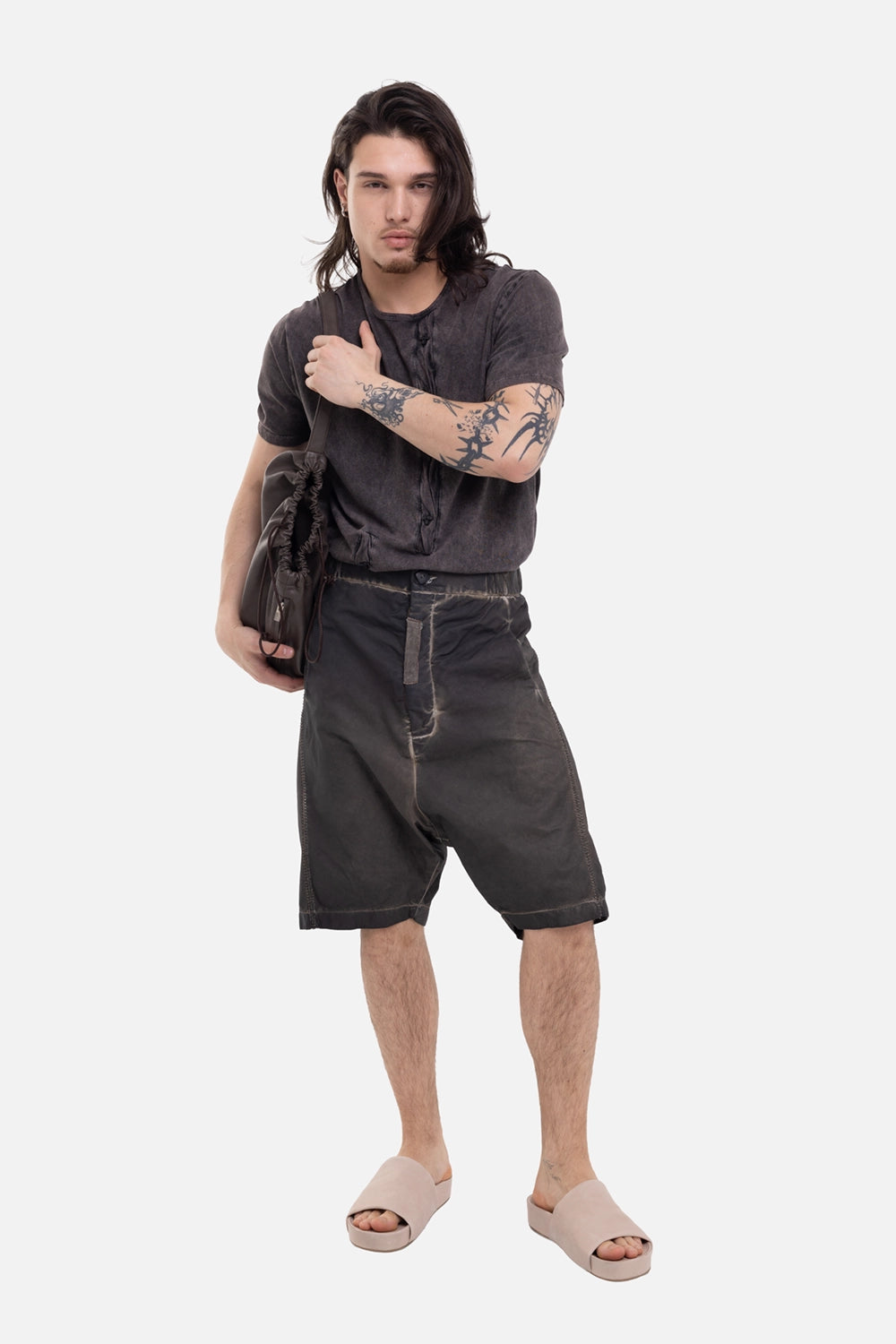MD75 men's shorts in ash resin, on-model full-length view with low crotch and washed finish