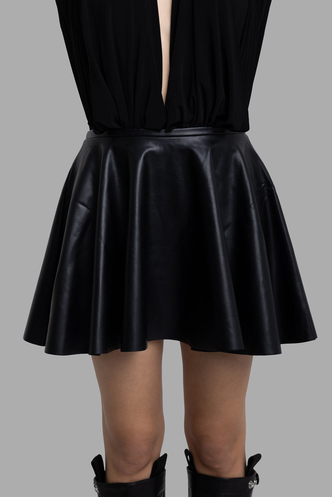 Women's Flared Vegan Leather Mini Skirt in Black | Norma Kamali