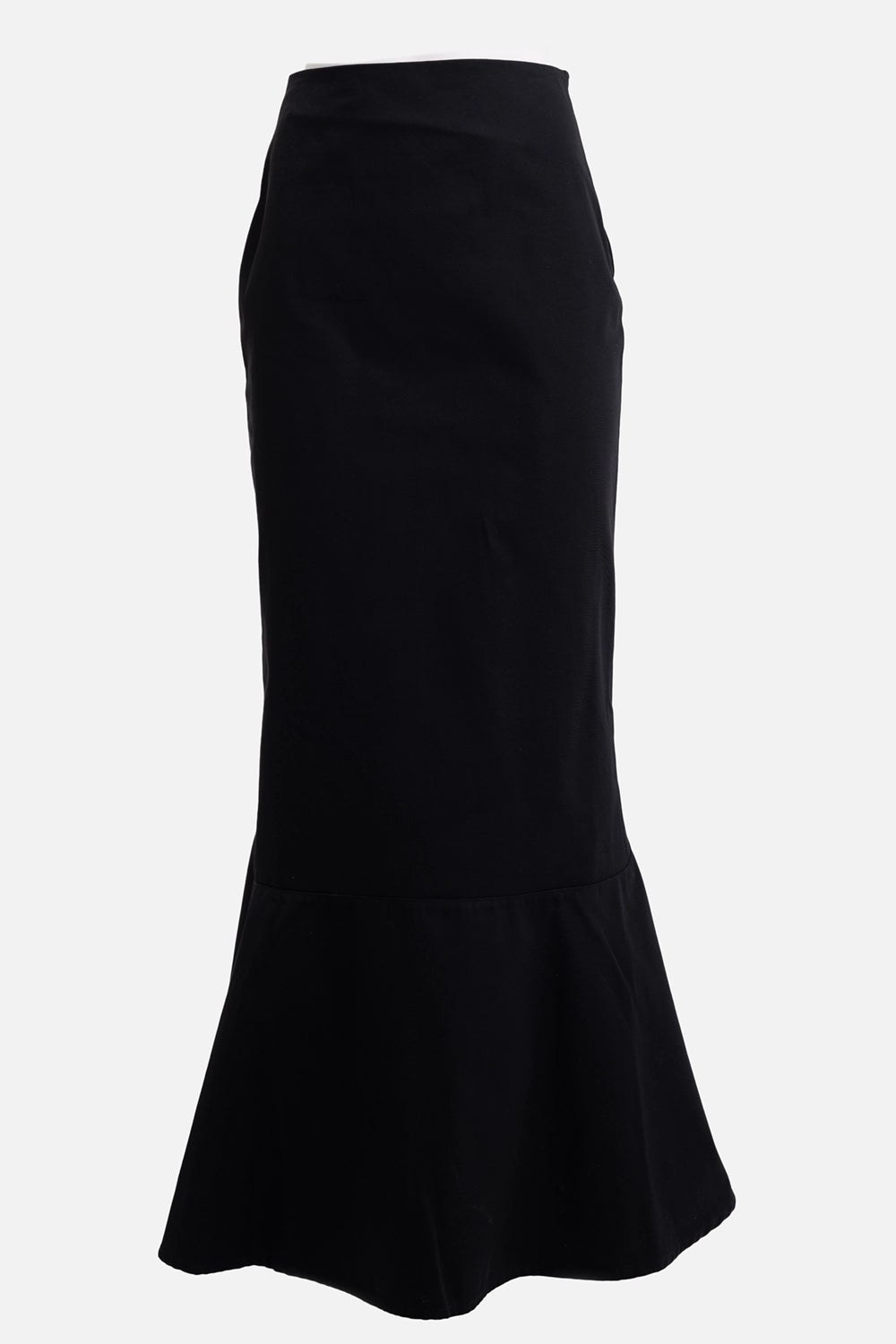 Sehnsucht Atelier women's maxi skirt in black, front view, smooth column line and fluted hem