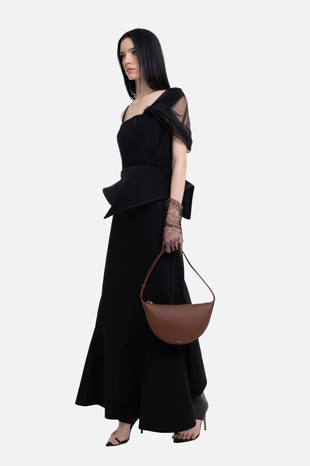 Sehnsucht Atelier women's maxi skirt in black, on-model full length, high-rise waist and fluted hem