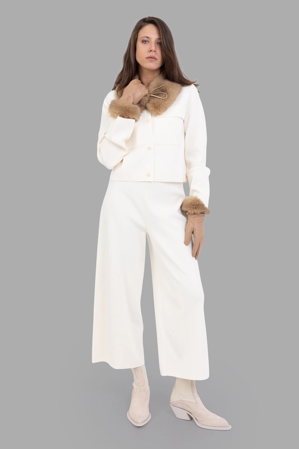 Joseph women jacket in ivory, on-model full length, round neck, patch pockets, boxy cut