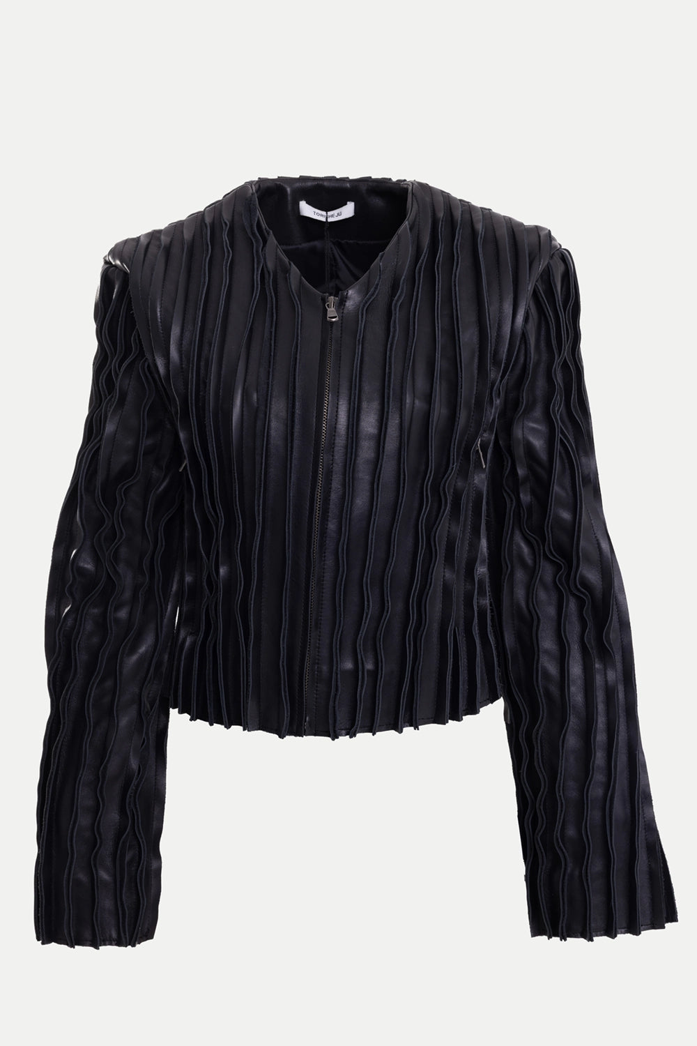 Torishéju women's leather jacket in black, front view, raised pleats and central zip closure