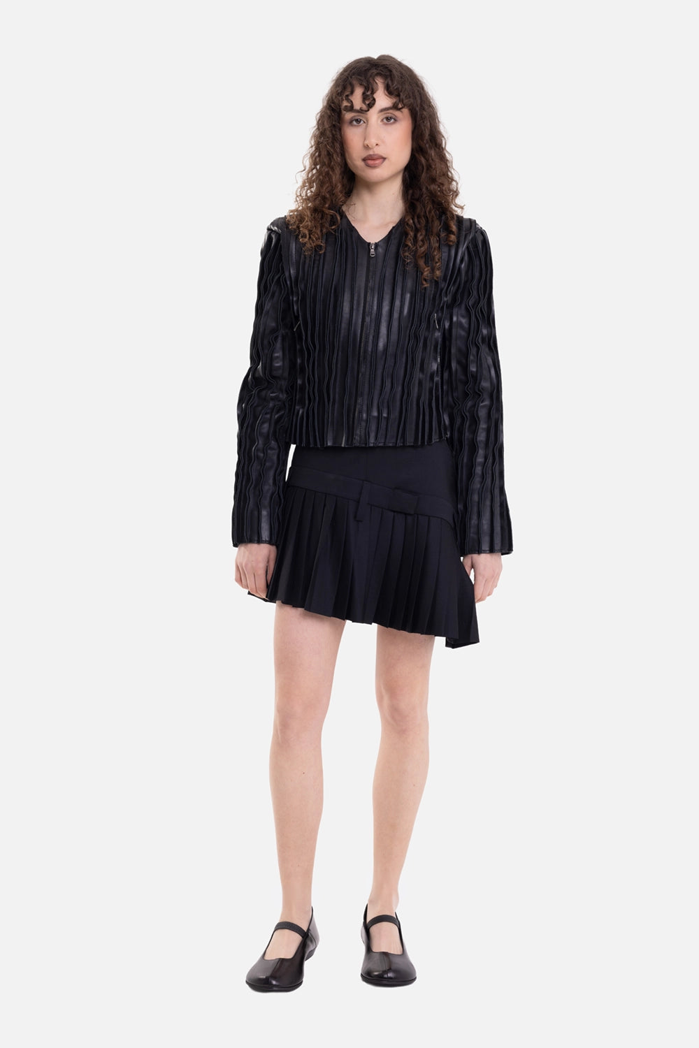 Torishéju women's leather jacket in black, on-model full-length view, pleated cropped body and zip front