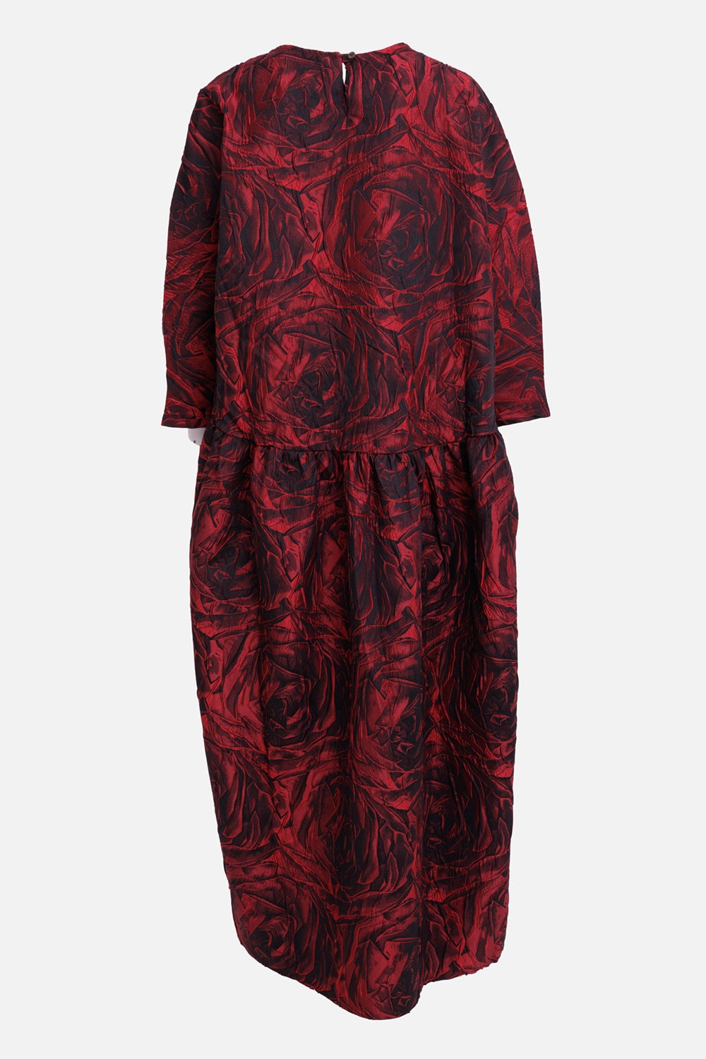 Marc Point women's dress in red and black, front view with round neck, three-quarter sleeves and gathered skirt