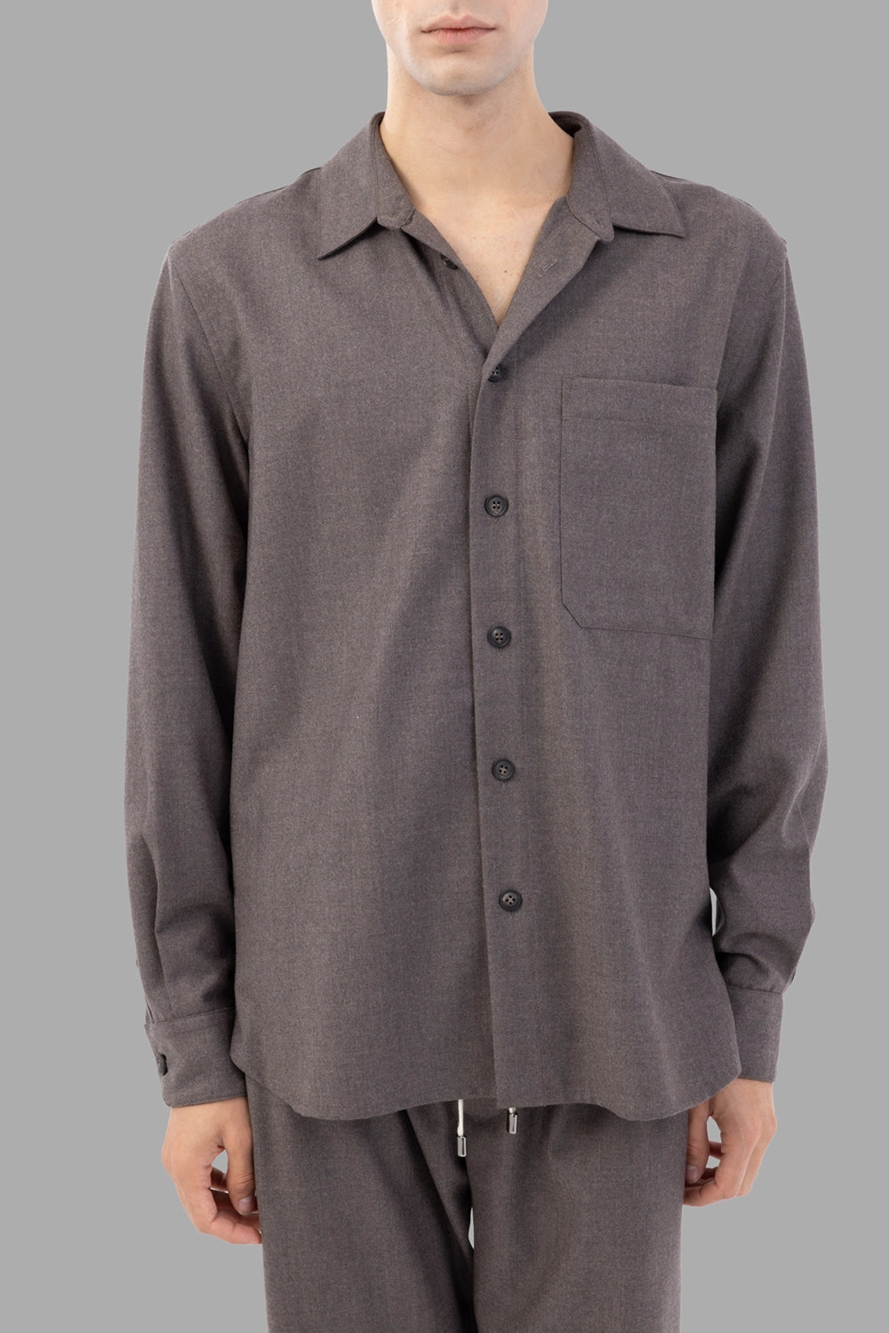 Aion shirt in tortora, front view, chest patch pocket and matte buttons