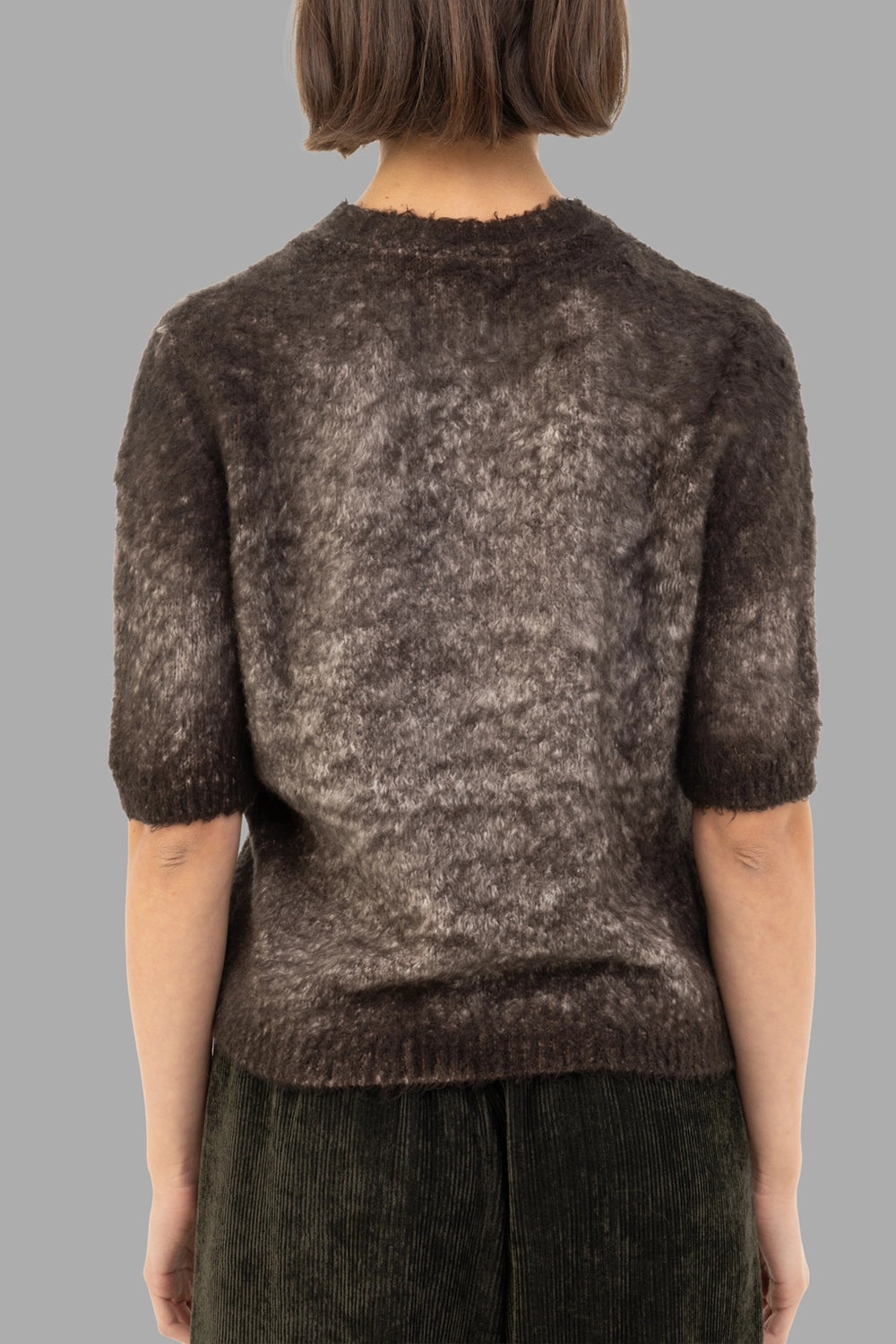 Avant Toi women's short-sleeve sweater in brown, back view, rib hem and soft gradient finish