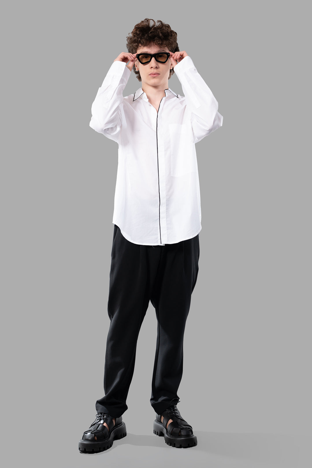 Giovanni Cavagna Contrast-line Shirt, front view on-model, black/white bold detail, relaxed-fit, 100% cotton.