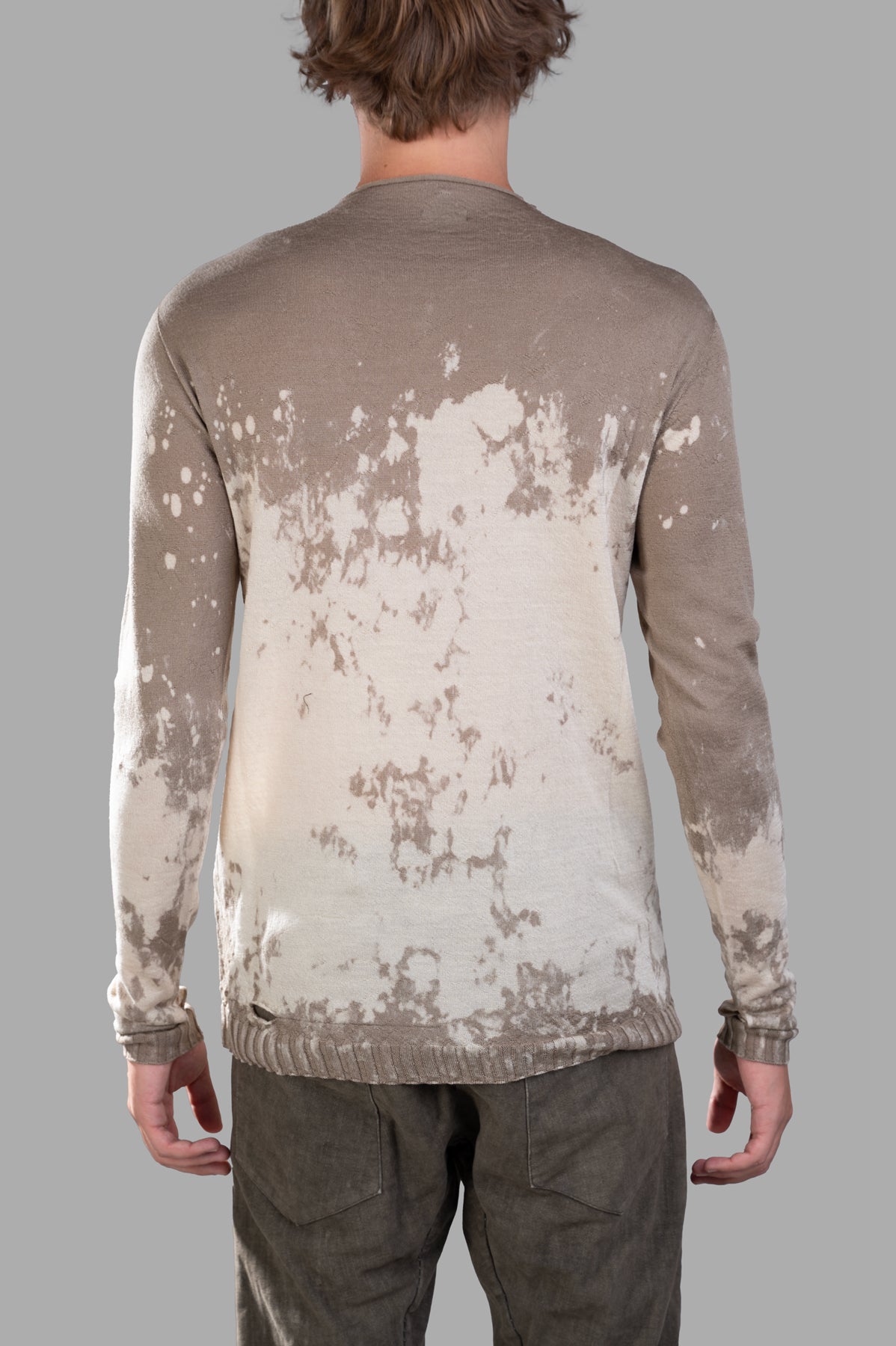 MD 75 Gradient Jumper in earthy tones, showcasing the unique gradient design from the back, crafted from 100% wool.