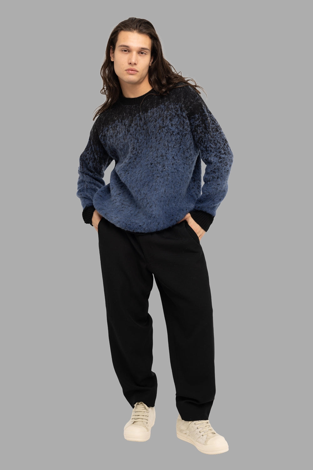 Avant Toi men’s sweater in Midnight, on-model full length, degradé ombré knit with brushed texture